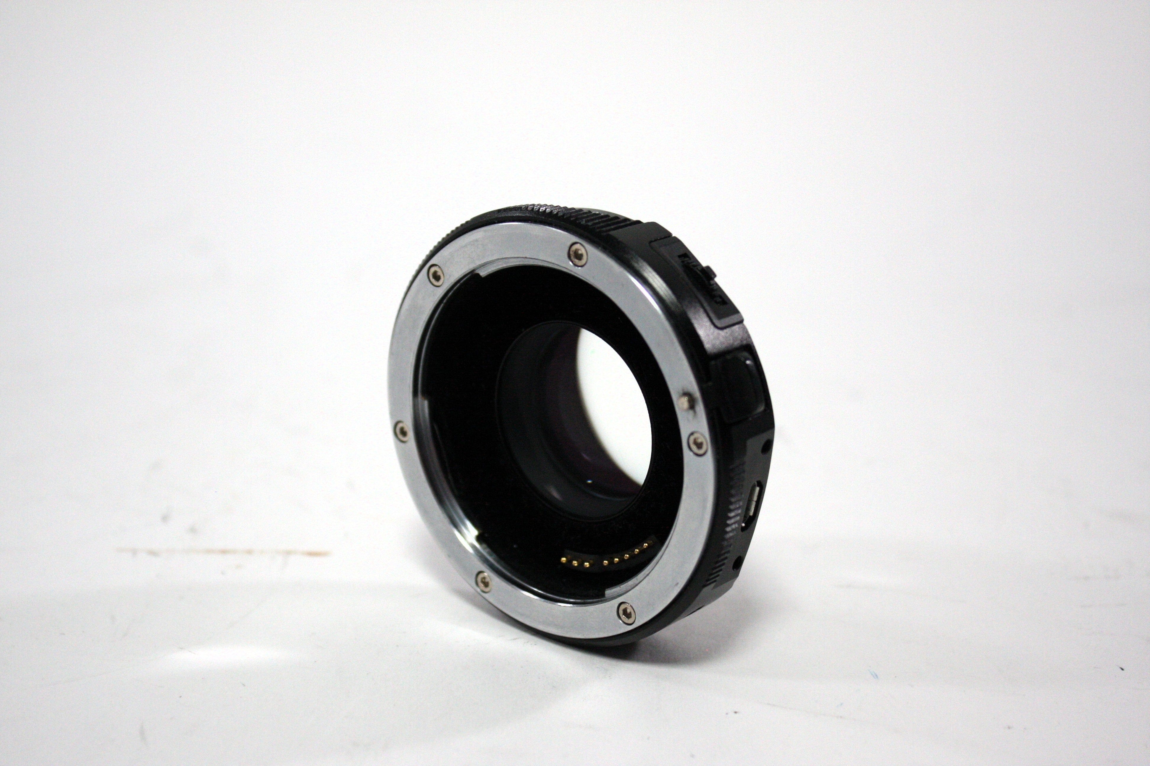 Metabones Speed Booster Ultra 0.71x EF-MFT Mount