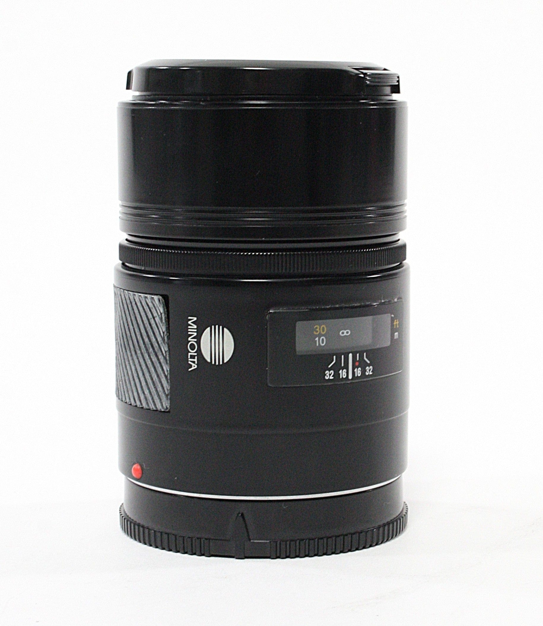 Minolta 135mm f/2.8 AF Maxxum lens
