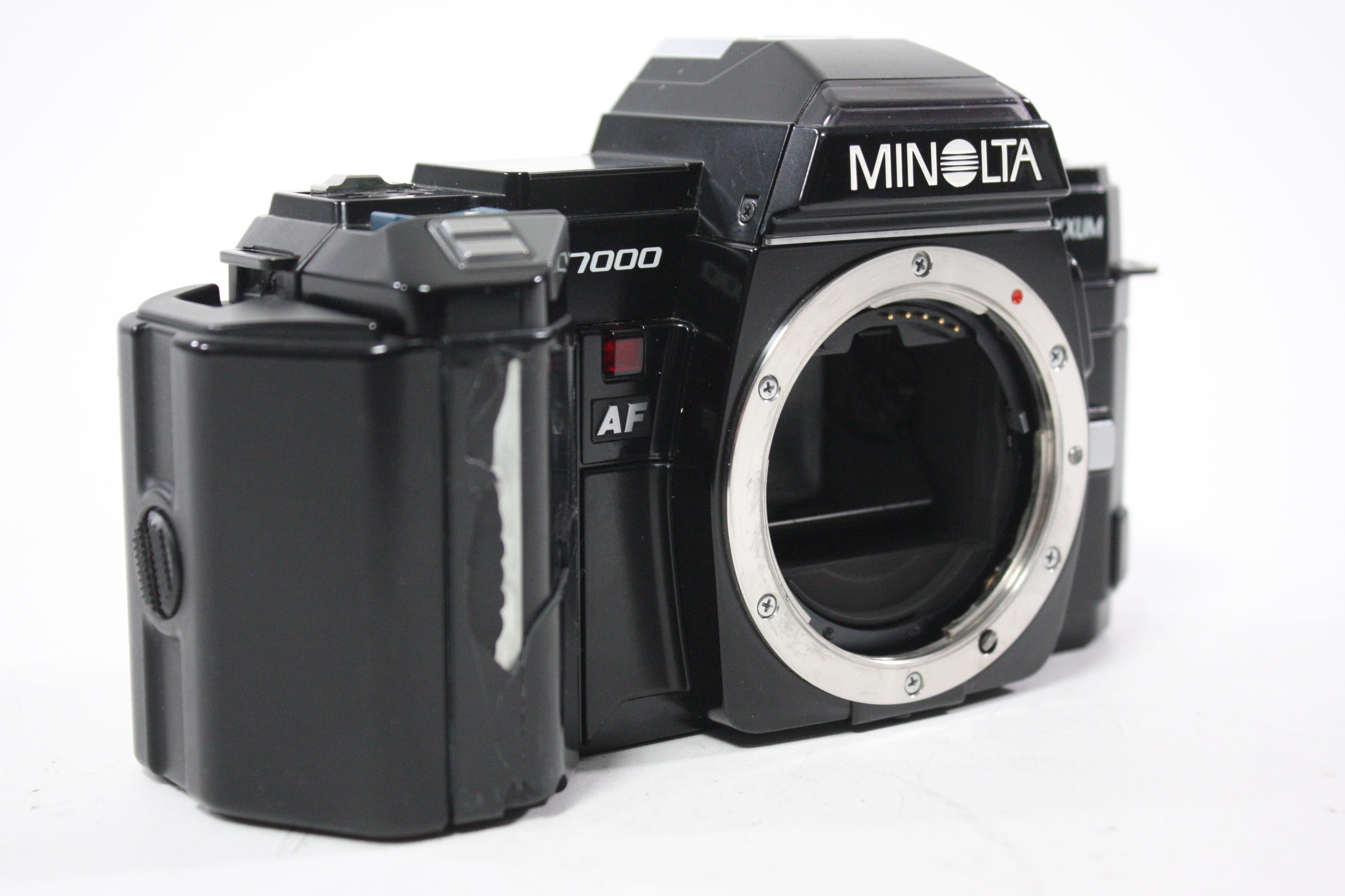 Minolta 7000 Maxxum 35mm SLR Camera with Minolta 35-70mm f/4 Maxxum Lens