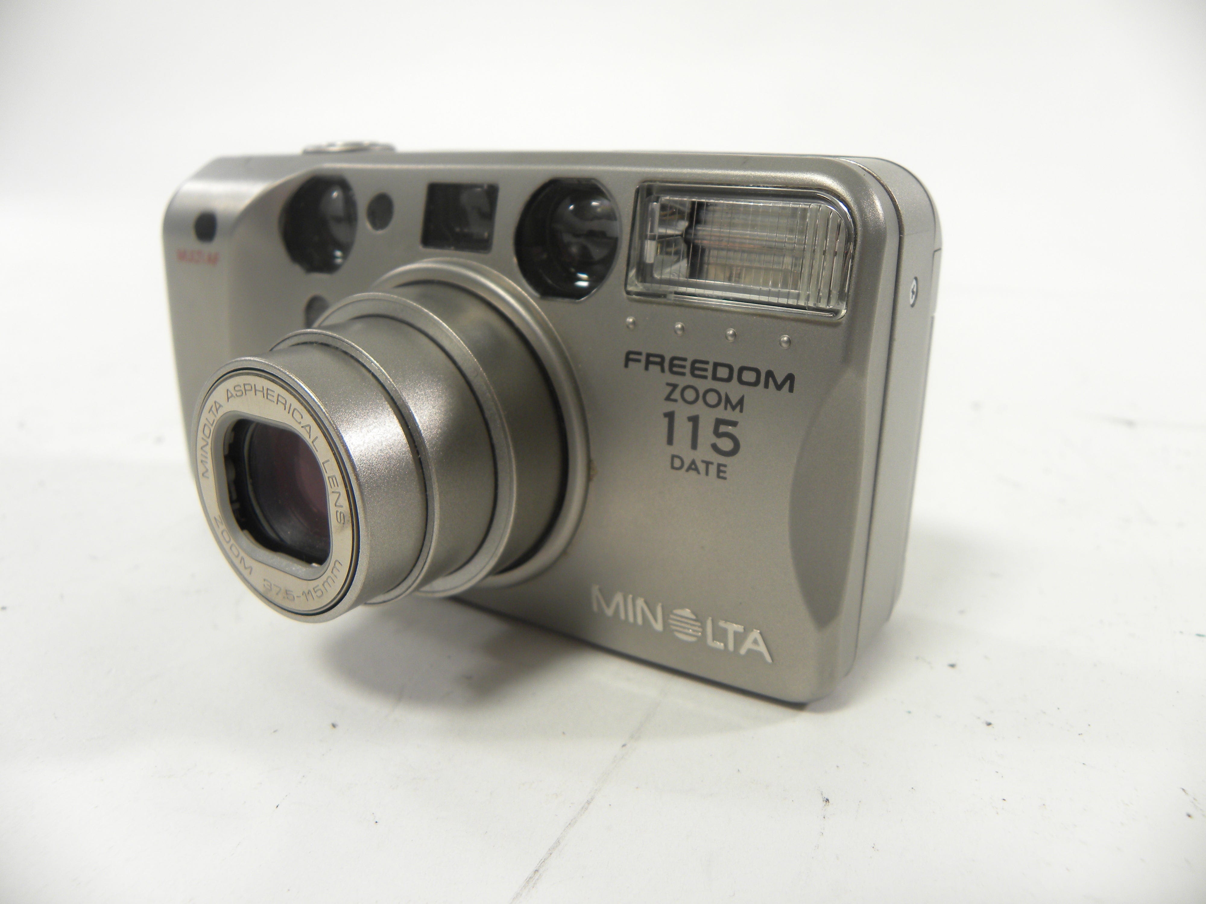 Minolta Freedom Zoom 115 Date 35mm camera