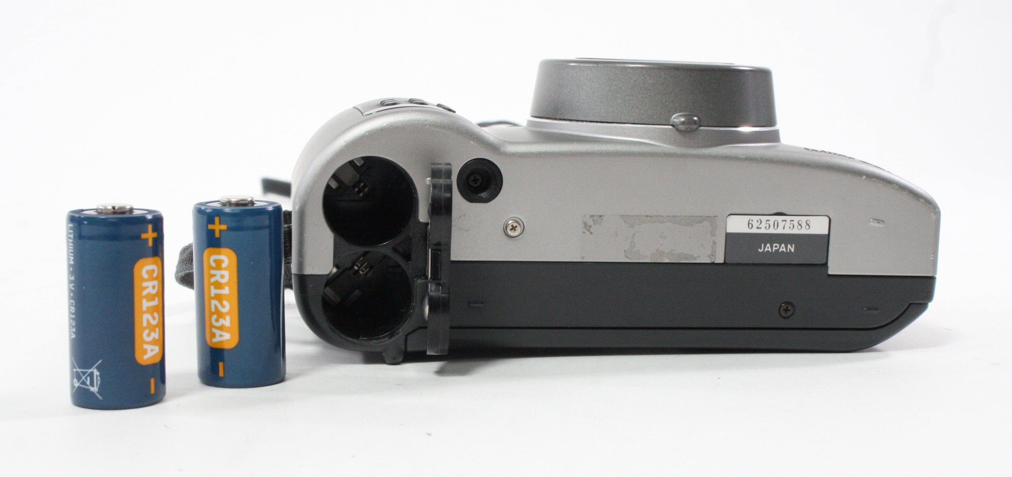 Minolta Freedom Zoom 140EX 35mm Point-and-Shoot Camera