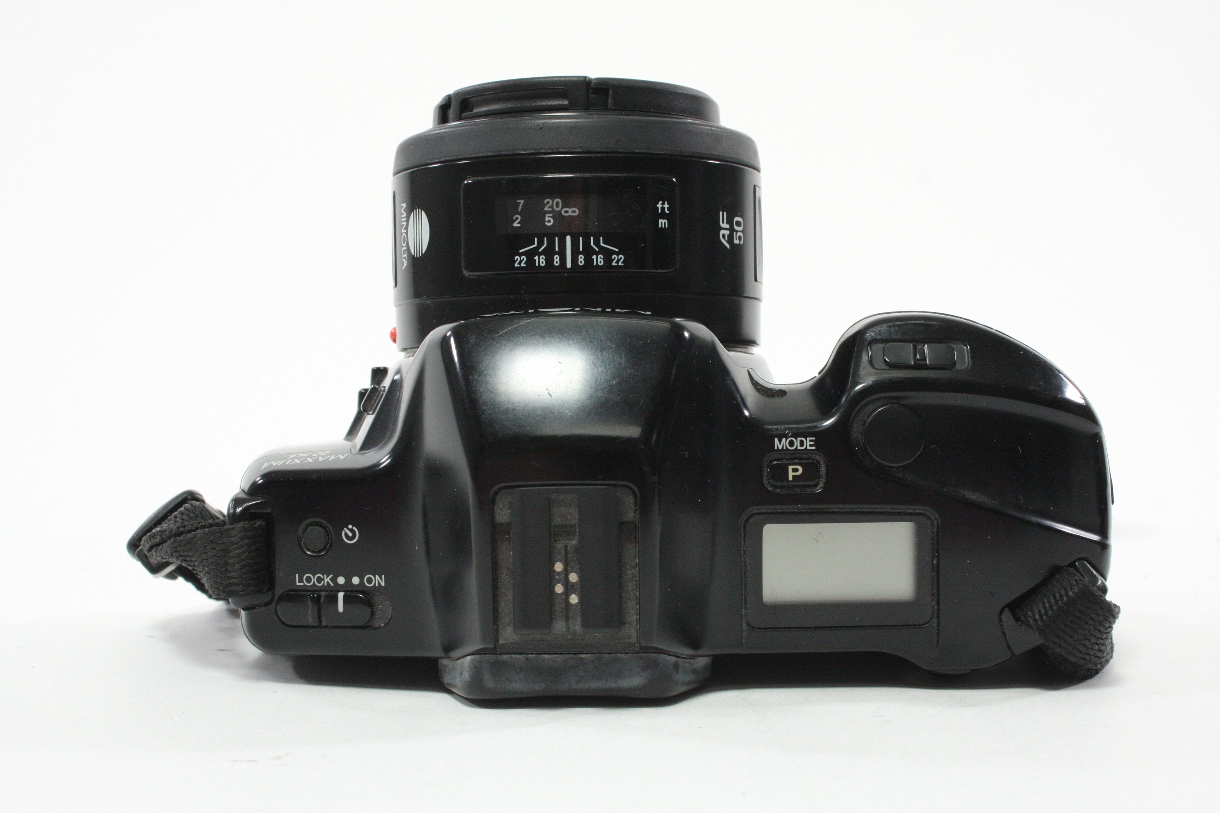 Minolta Maxxum 2xi 35mm SLR Camera with 50mm f/1.7 AF Lens