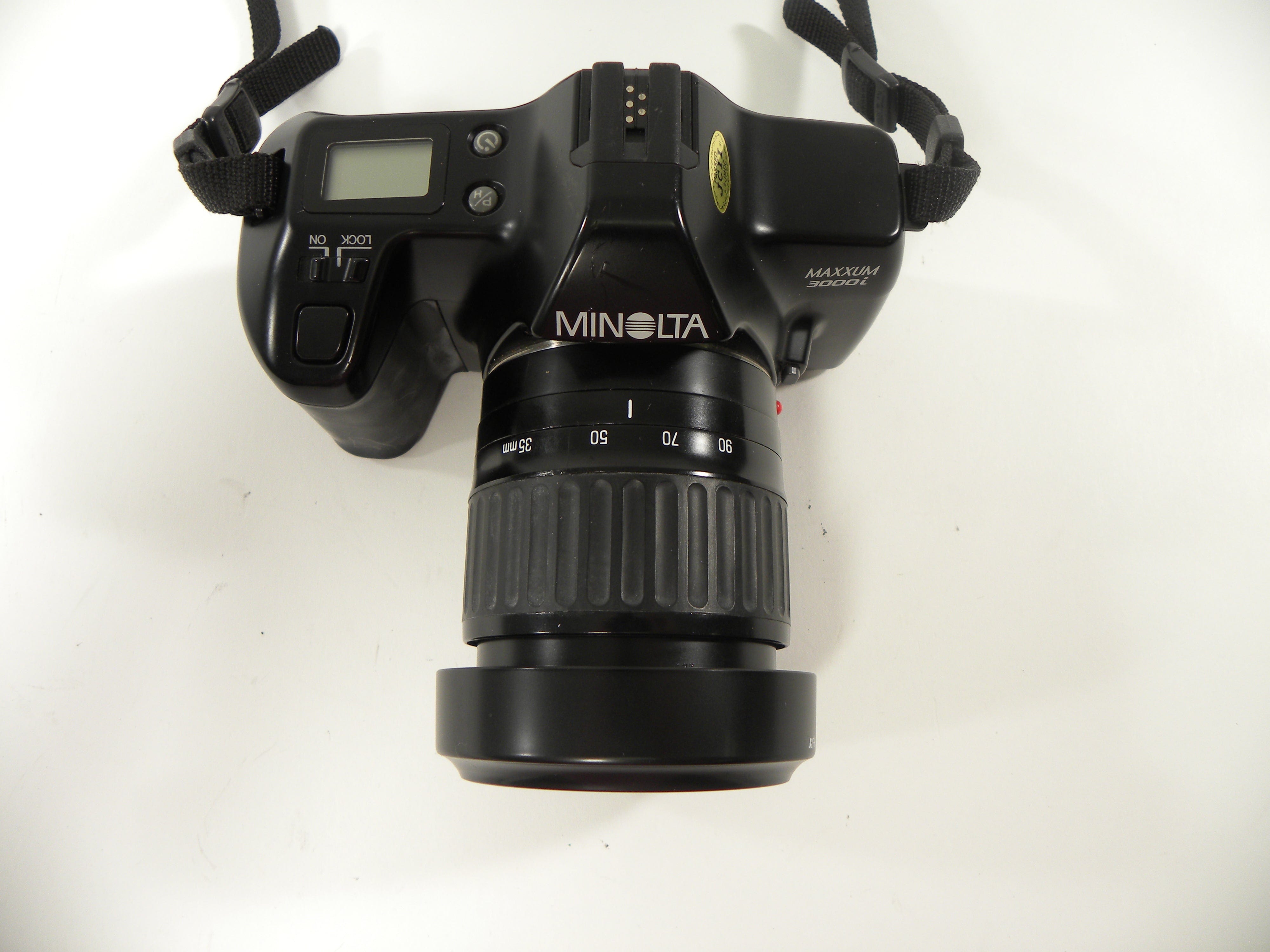 Minolta Maxxum 3000i 35mm SLR w/Tamron AF 35-90mm f4-5.6