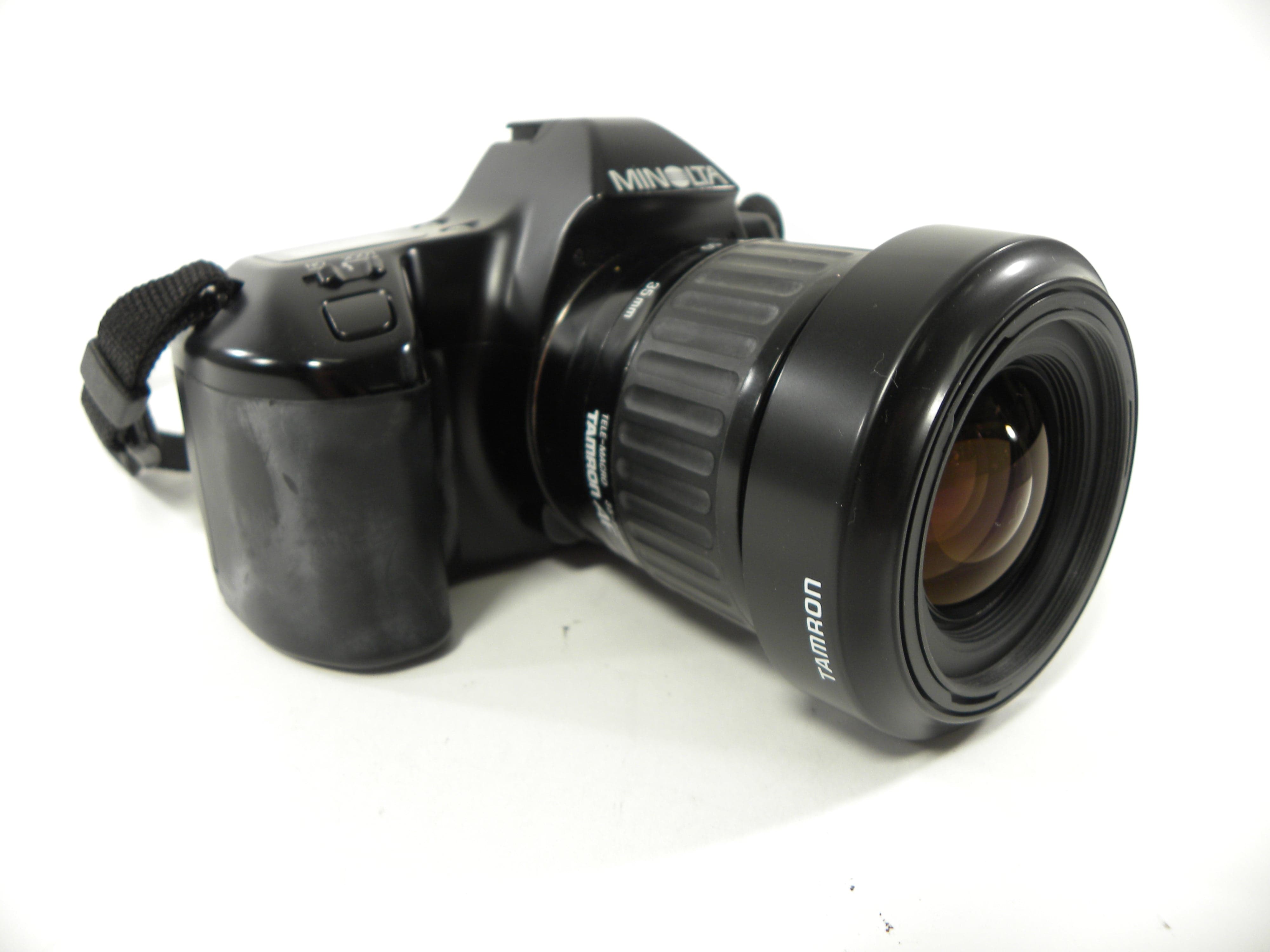 Minolta Maxxum 3000i 35mm SLR w/Tamron AF 35-90mm f4-5.6