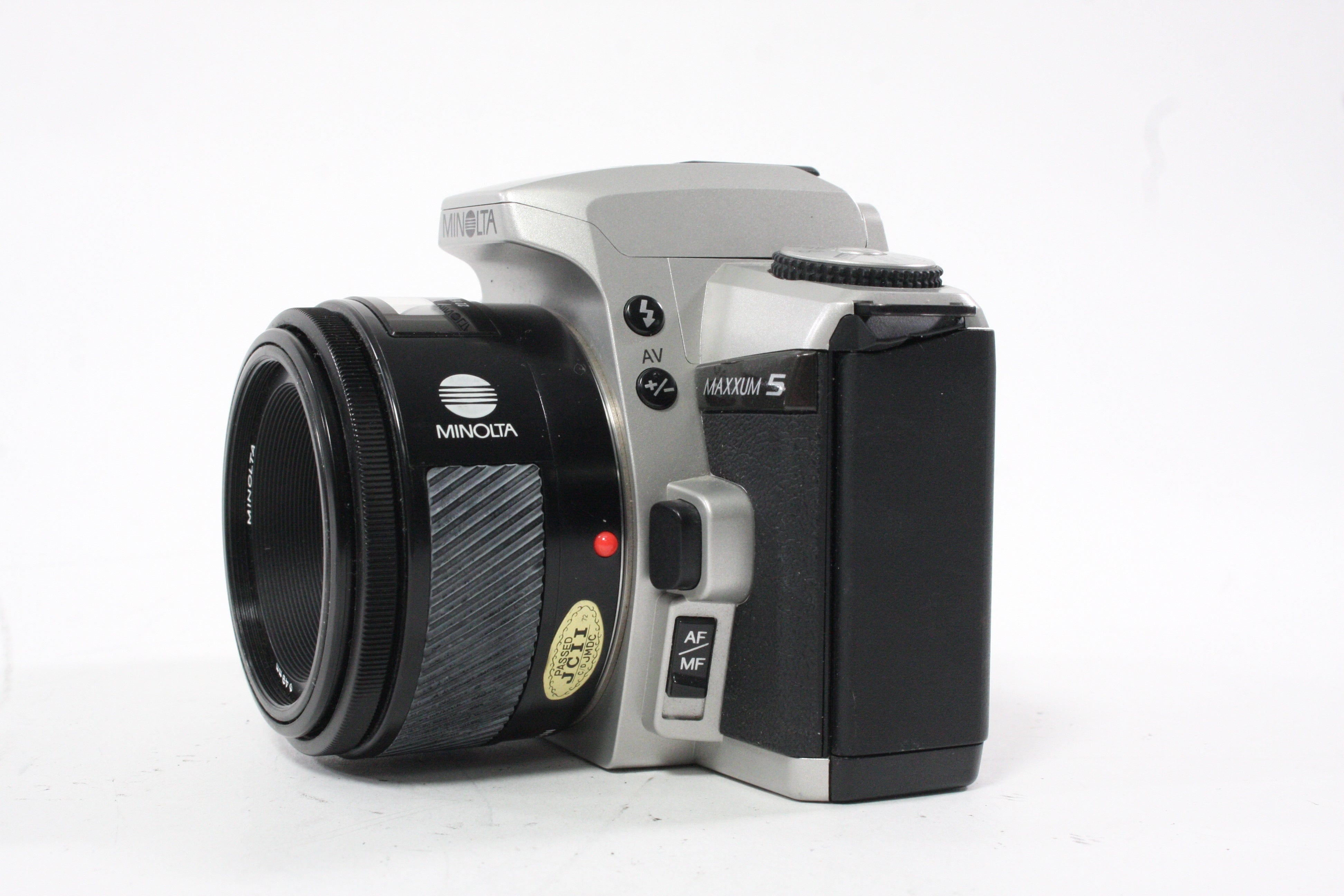 Minolta Maxxum 5 35mm SLR Camera with 50mm f/1.7 Lens