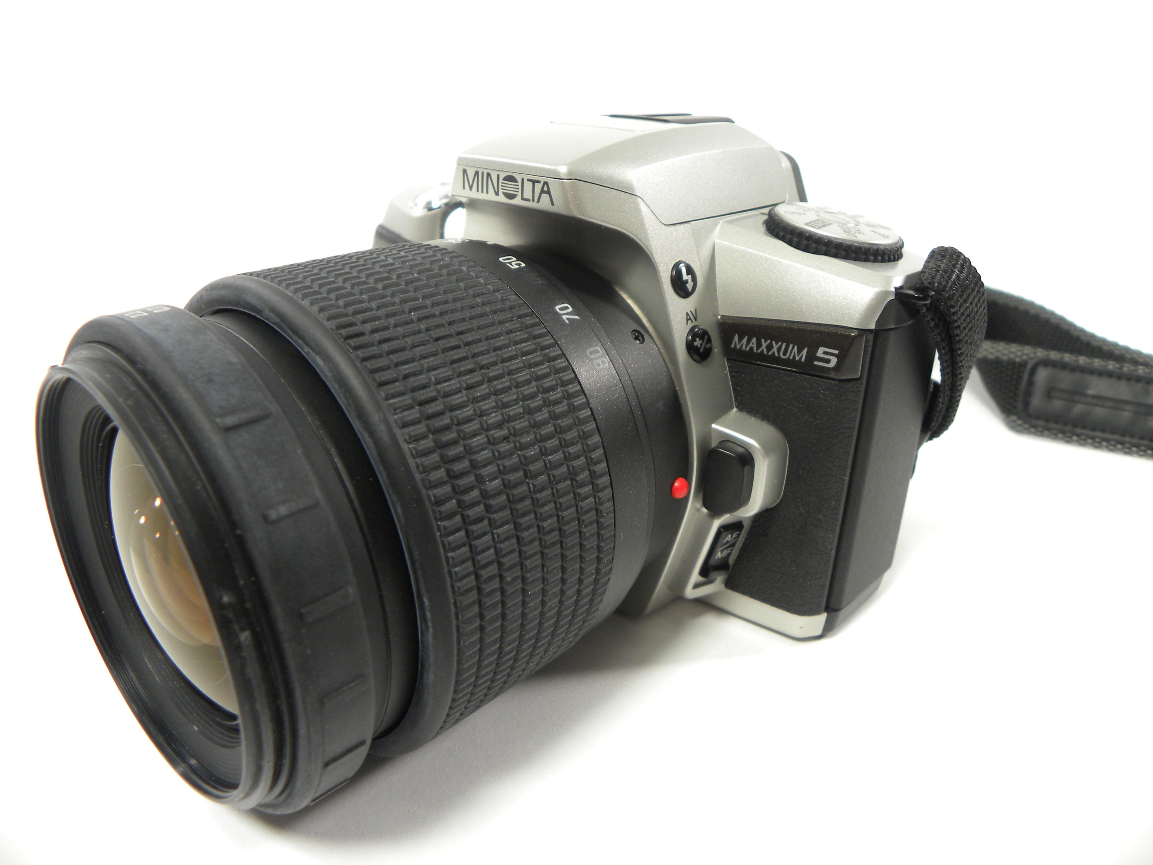 Minolta Maxxum 5 35mm SLR w/Promaster AF 28-80mm f3.5-5.6