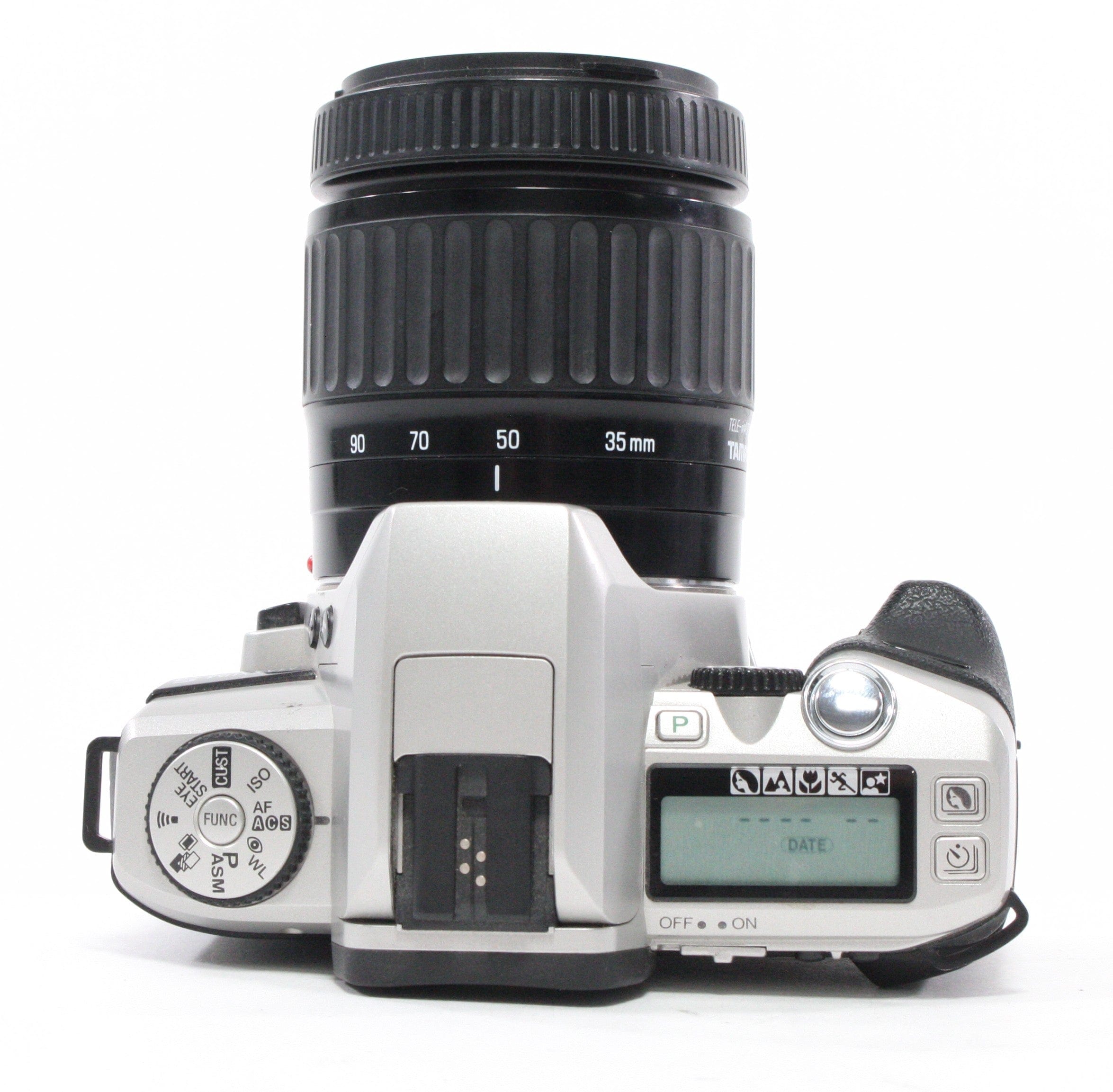 Minolta Maxxum 5 with Tamron AF 35-90mm f/4-5.6 lens