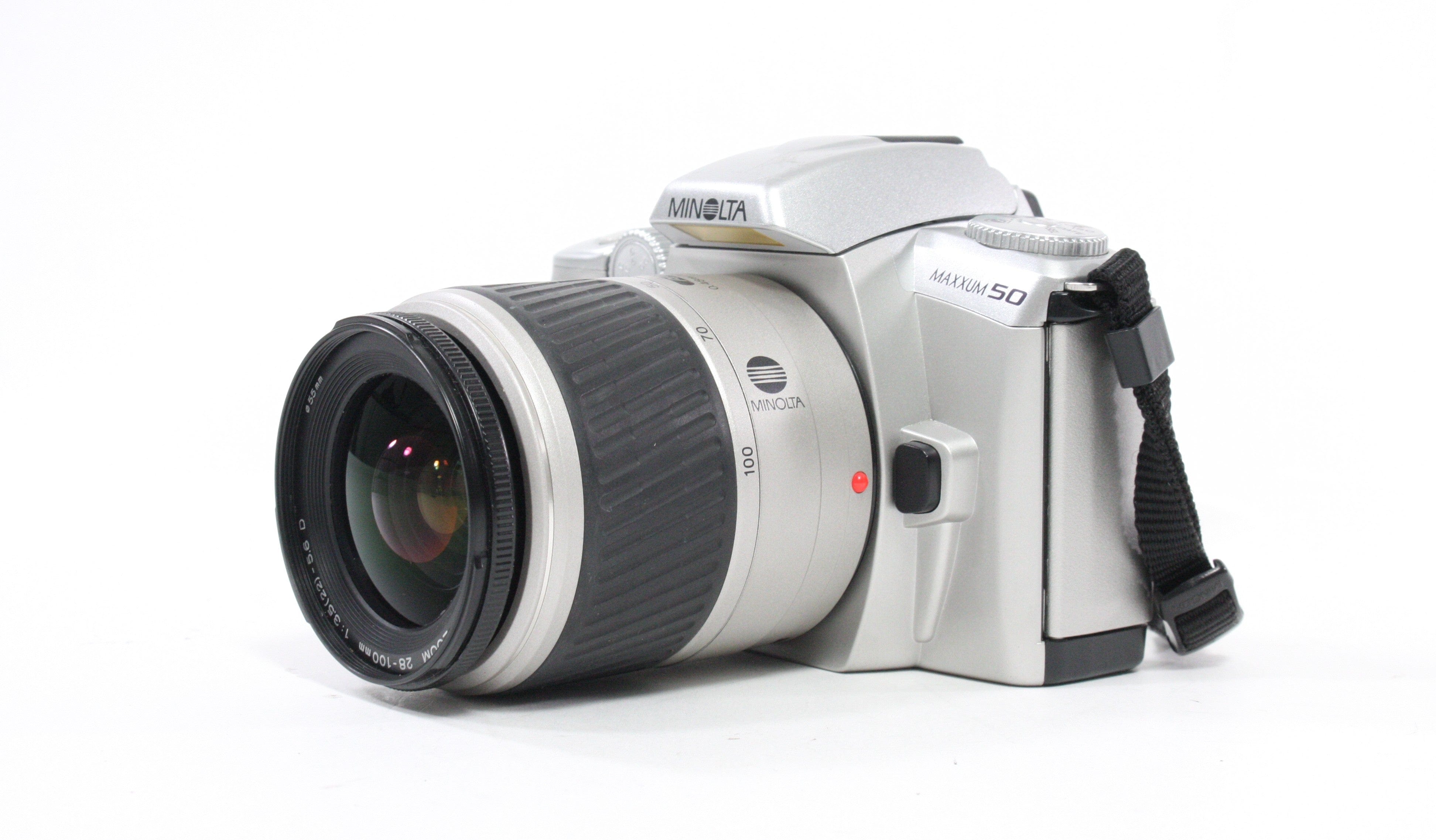 Minolta Maxxum 50 35mm Camera with 28-100mm f/3.5-5.6 Lens