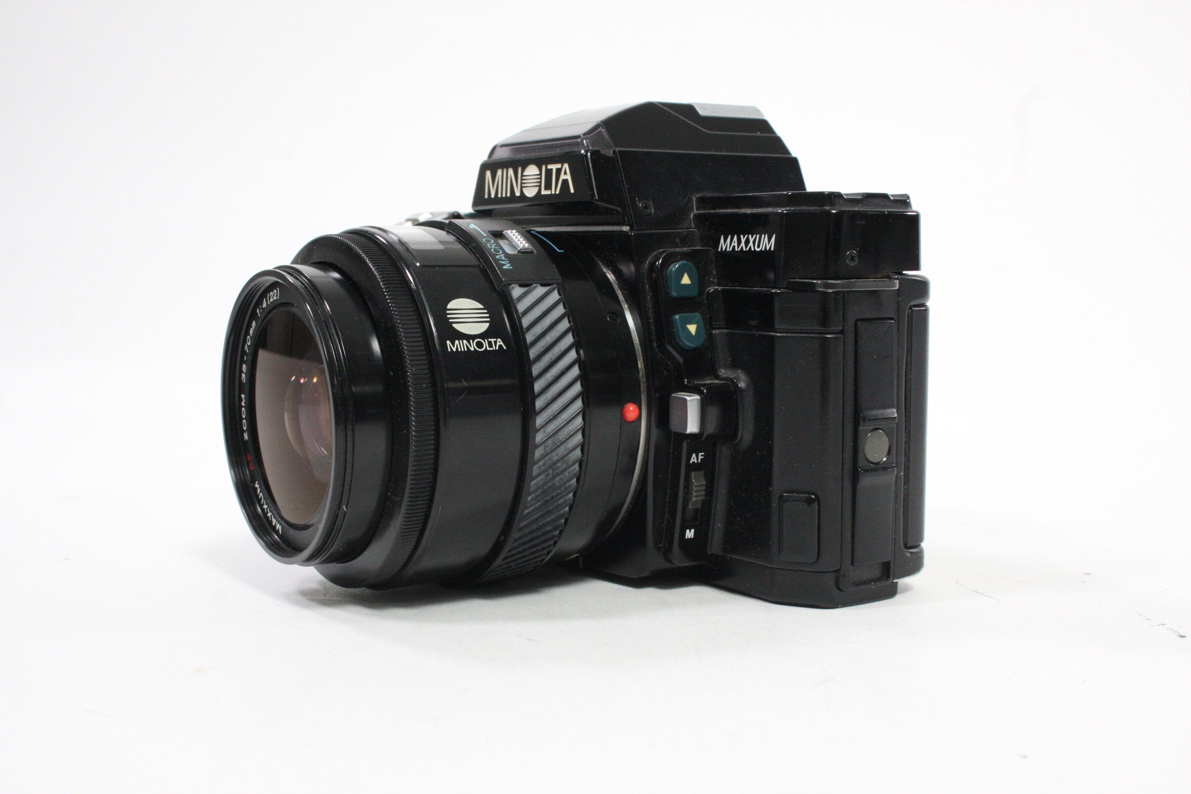 Minolta Maxxum 7000 AF with 35-70mm f/4 Lens