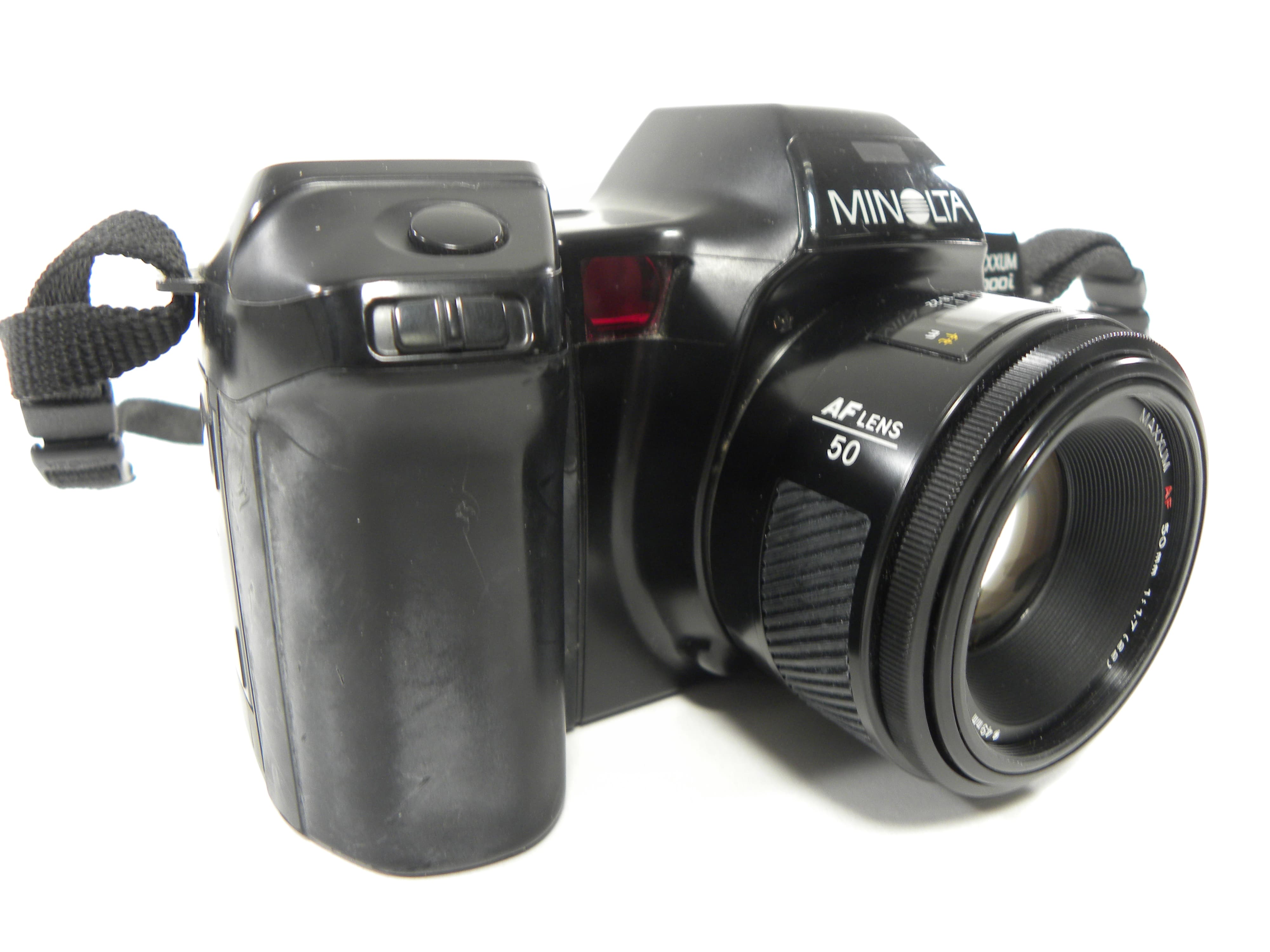 Minolta Maxxum 7000i 35mm SLR w/Maxxum AF 50mm f1.7