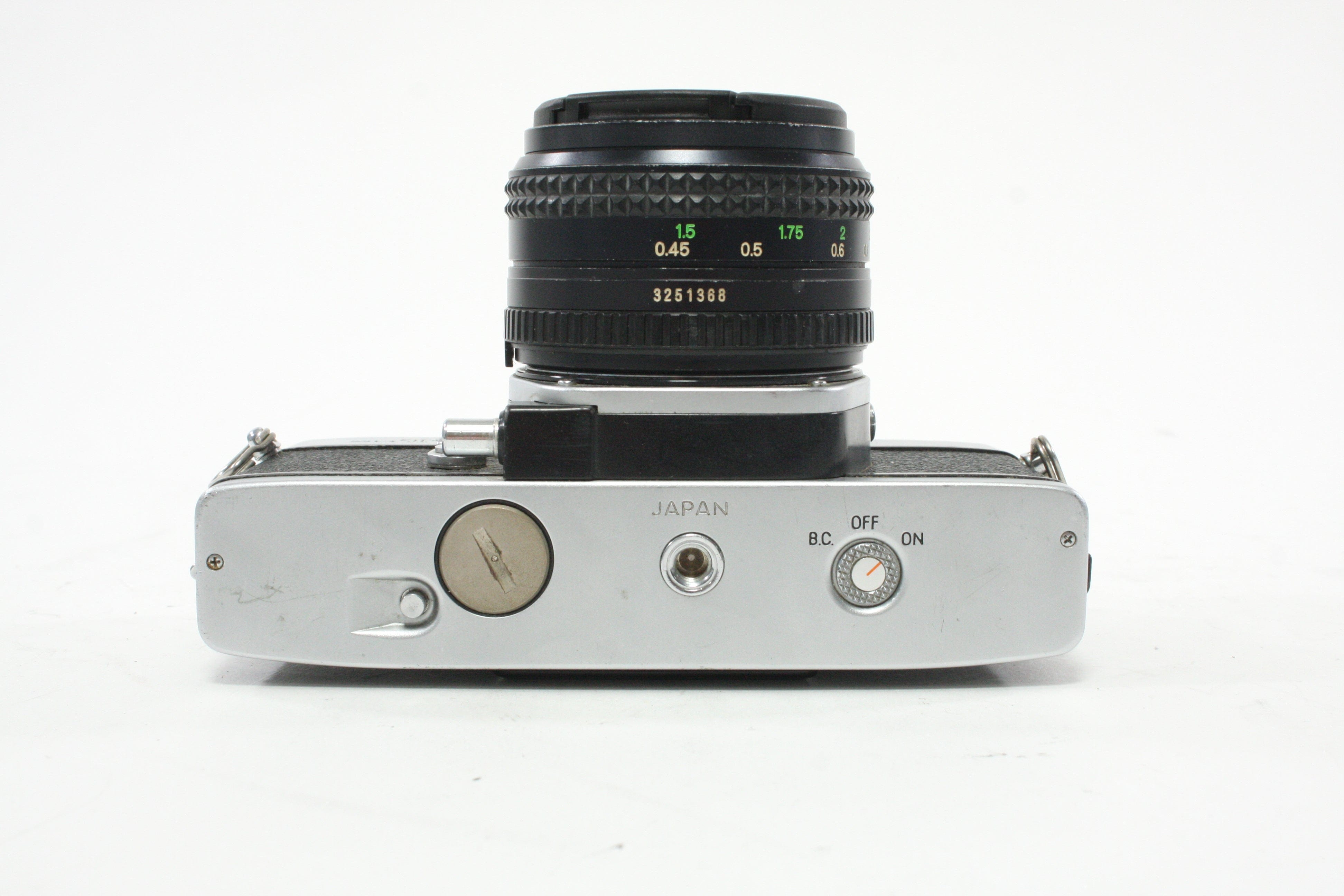 Minolta SRTMC-II 35mm SLR Camera with 50mm f/1.4 Rokkor-X MD Lens
