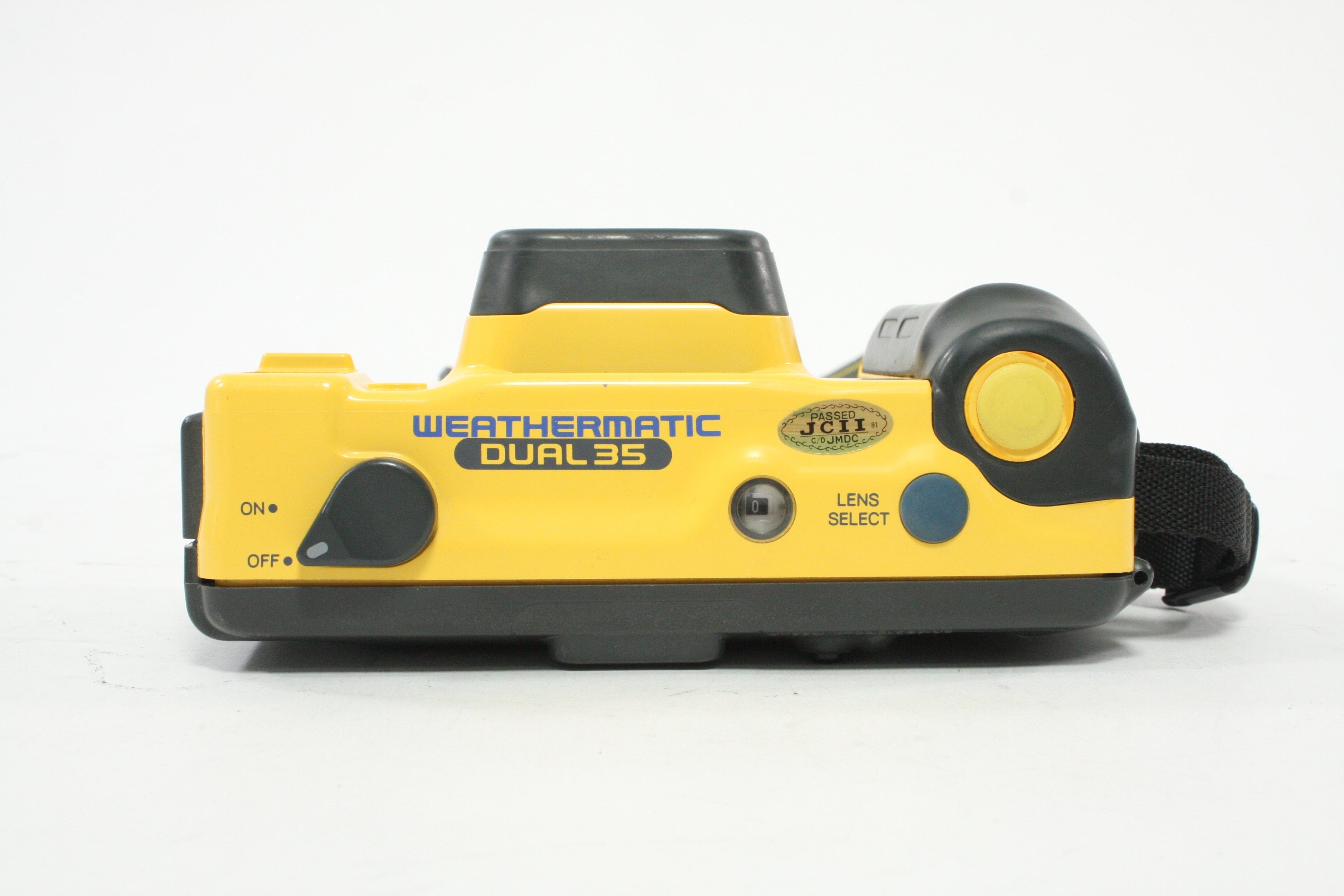 Minolta Weathermatic Dual 35 35mm Camera
