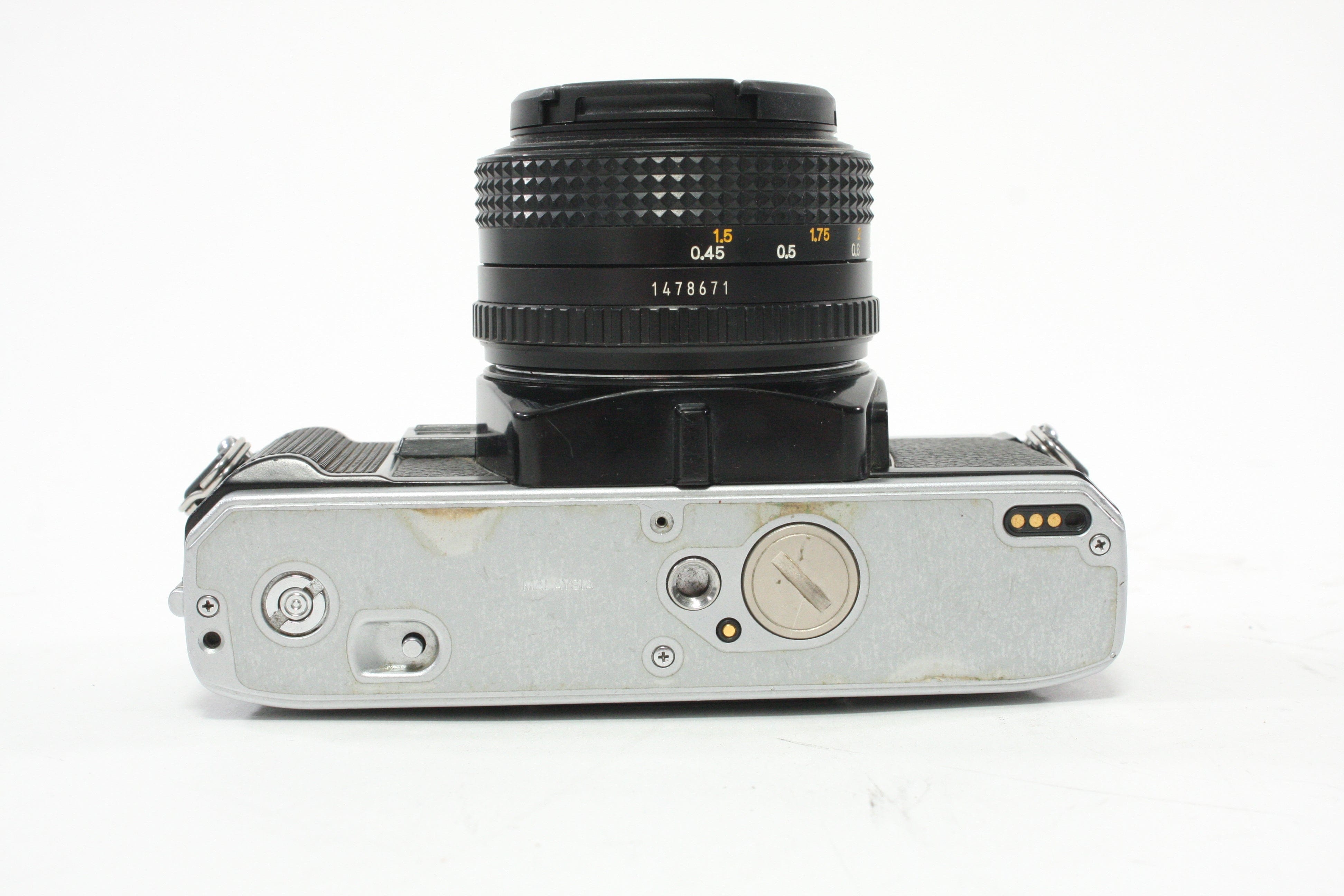 Minolta X-370 35mm SLR Camera with 50mm f/2 MD Lens