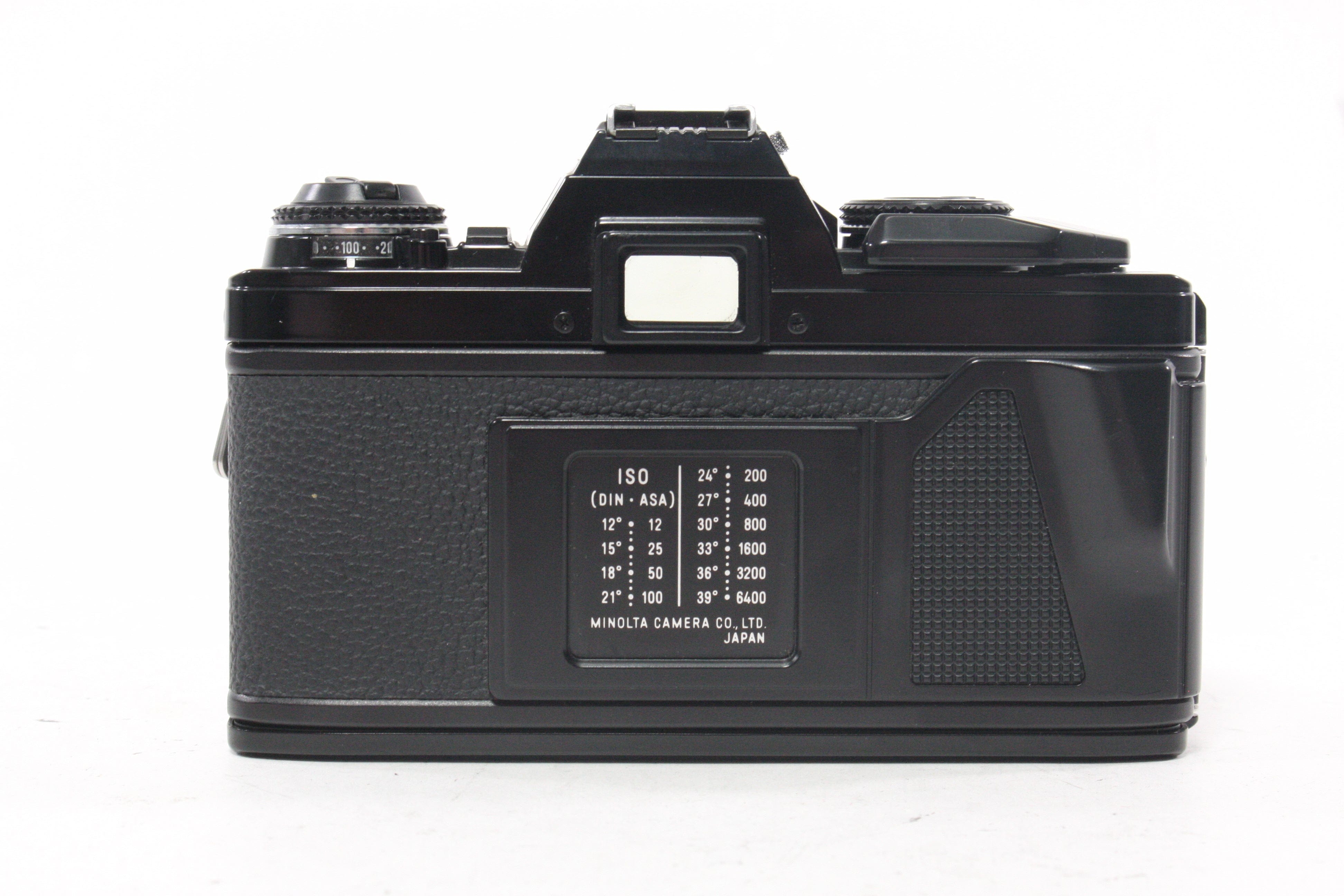 Minolta X-570 35mm SLR Camera with 50mm f/1.7 Lens