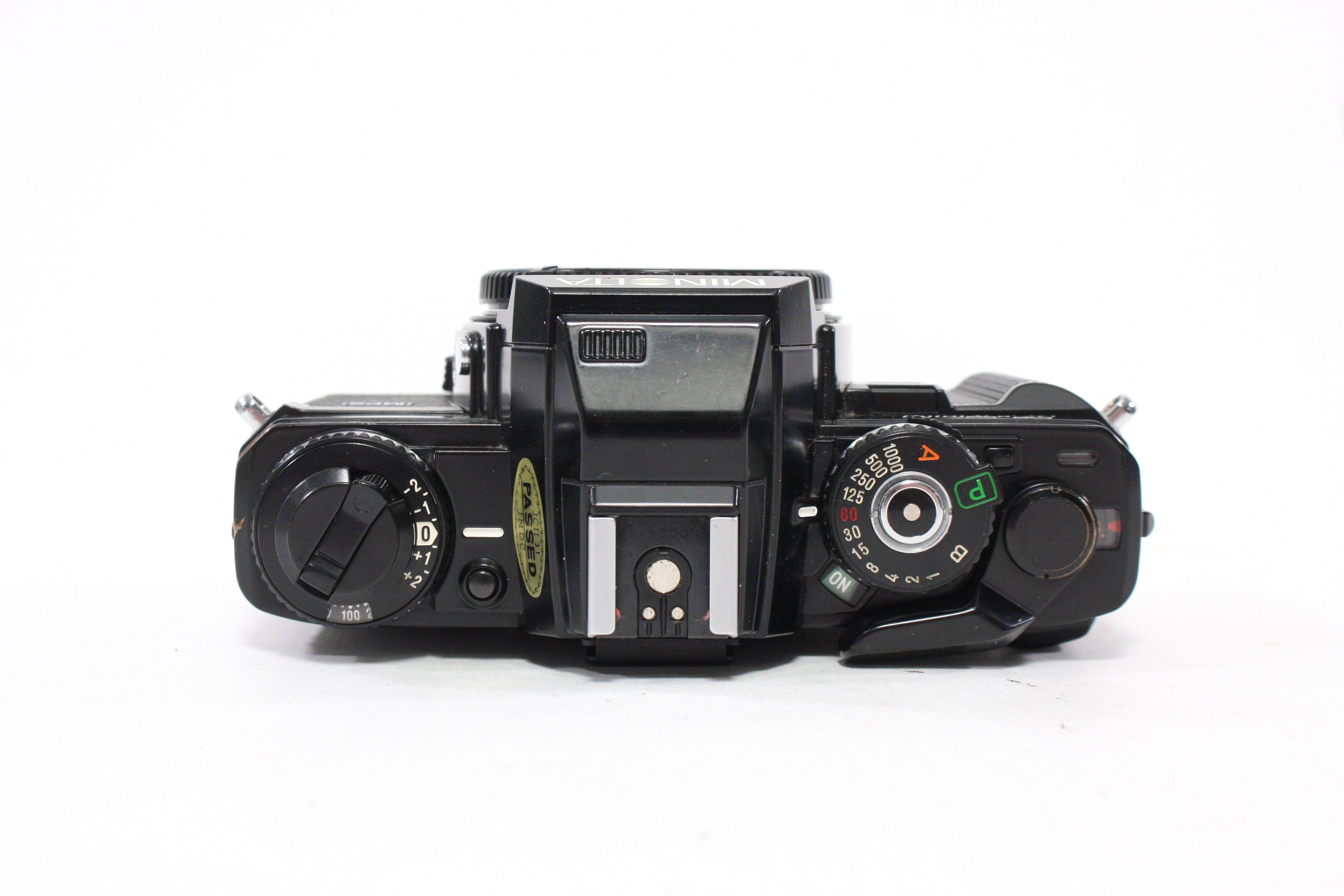 Minolta X-700 35mm SLR Camera with 45mm f/2 Rokkor-X Lens and Case