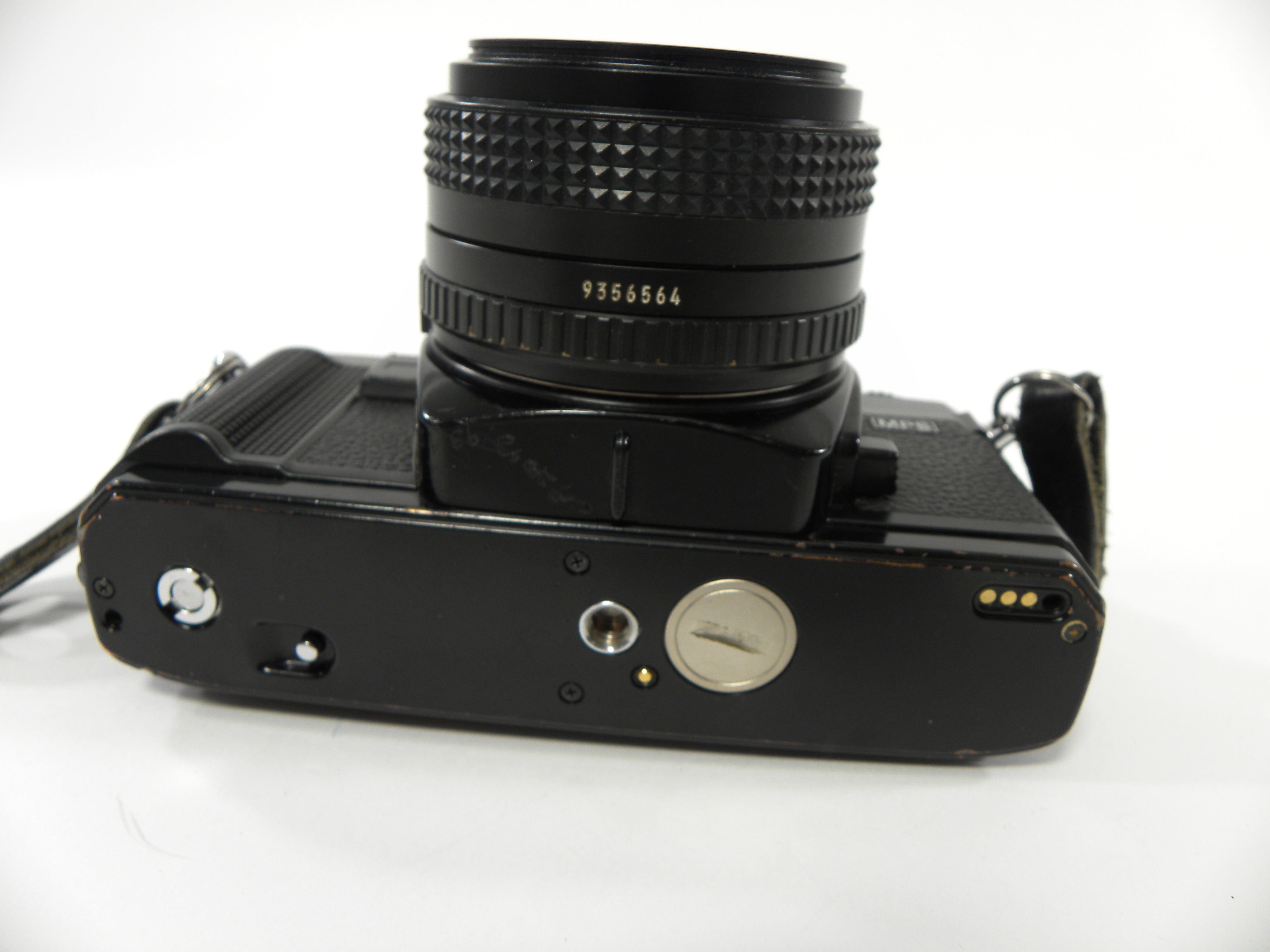 Minolta X-700 35mm SLR w/MD 50mm f1.7