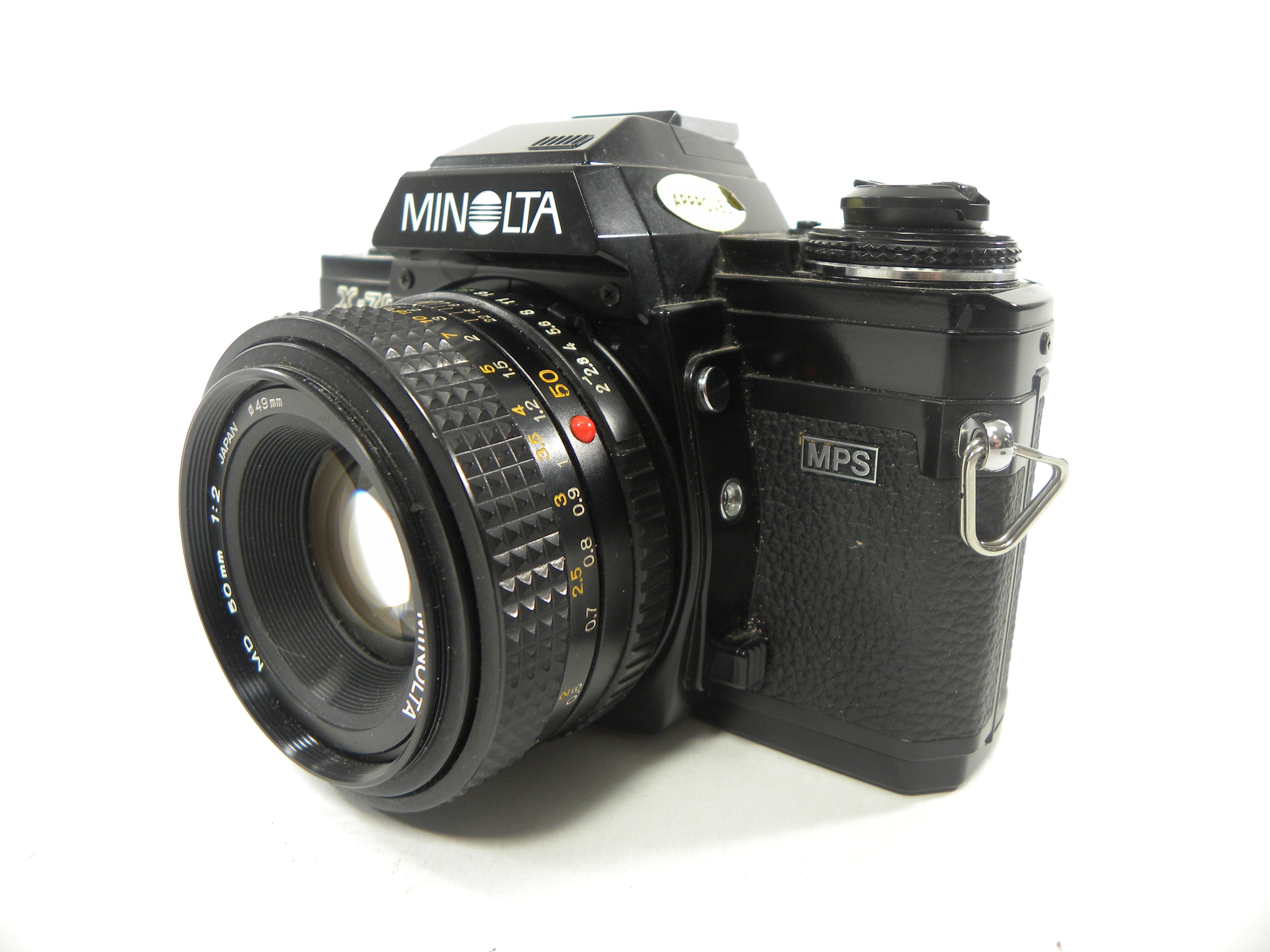 Minolta X-700 35mm SLR w/MD 50mm f2