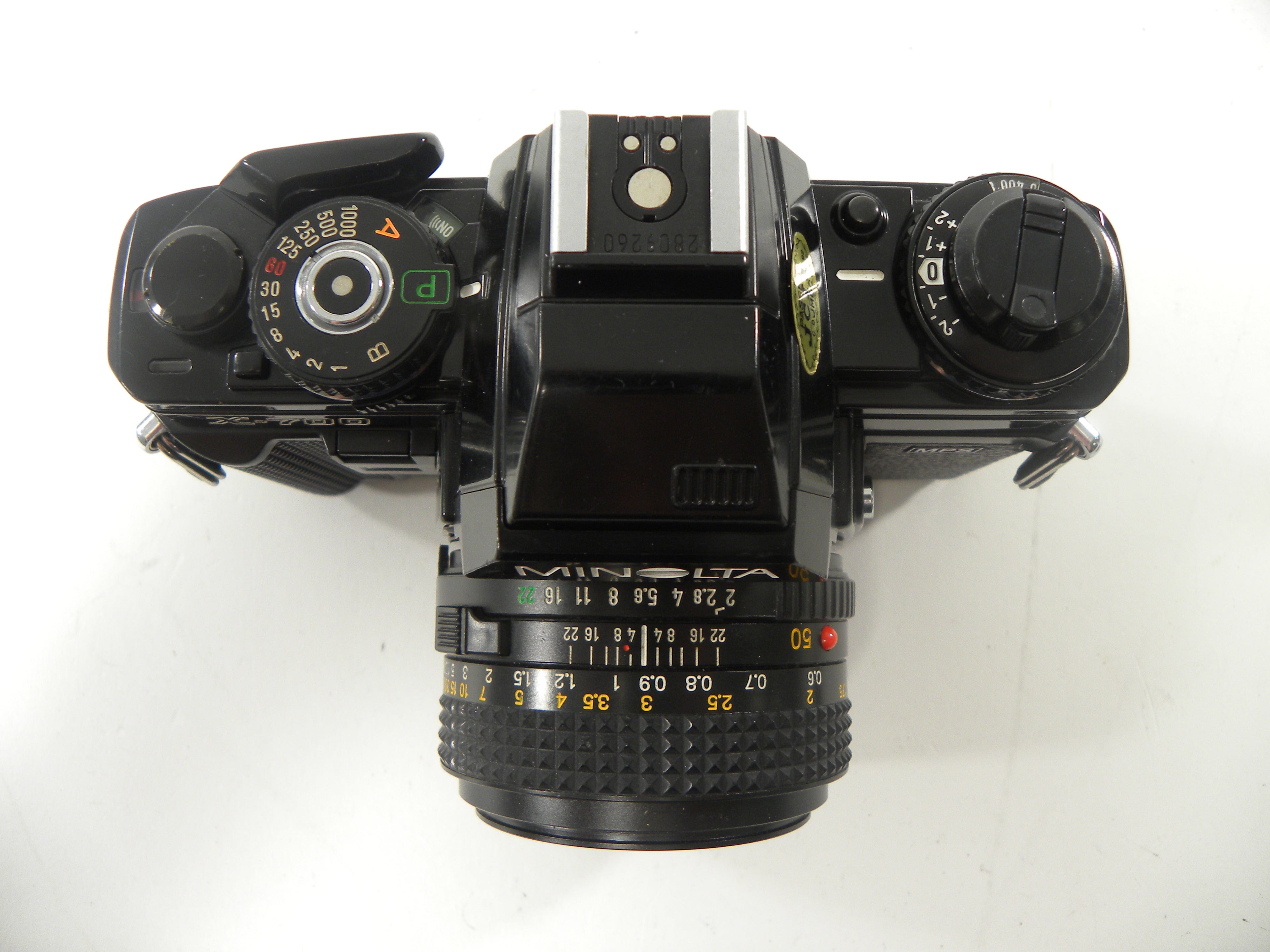 Minolta X-700 35mm SLR w/MD 50mm f2