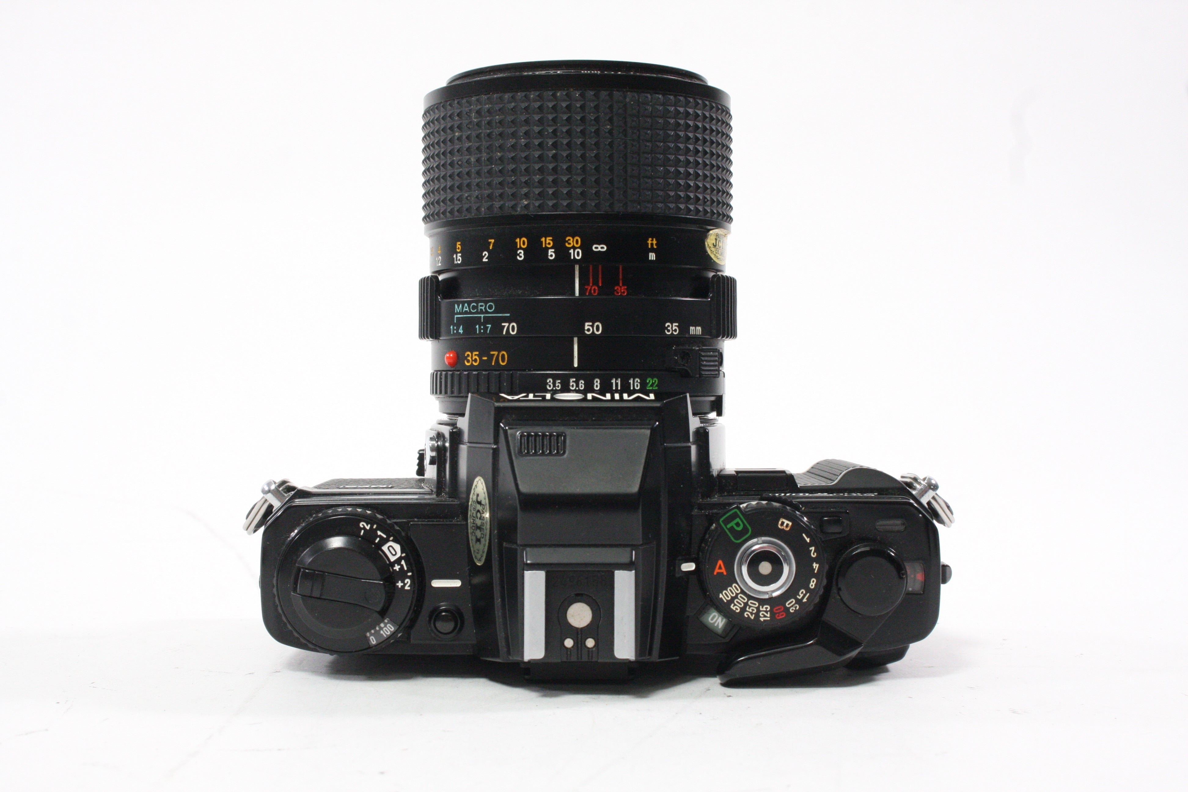 Minolta X700 35mm SLR Camera With 35-70mm f/3.5 Lens