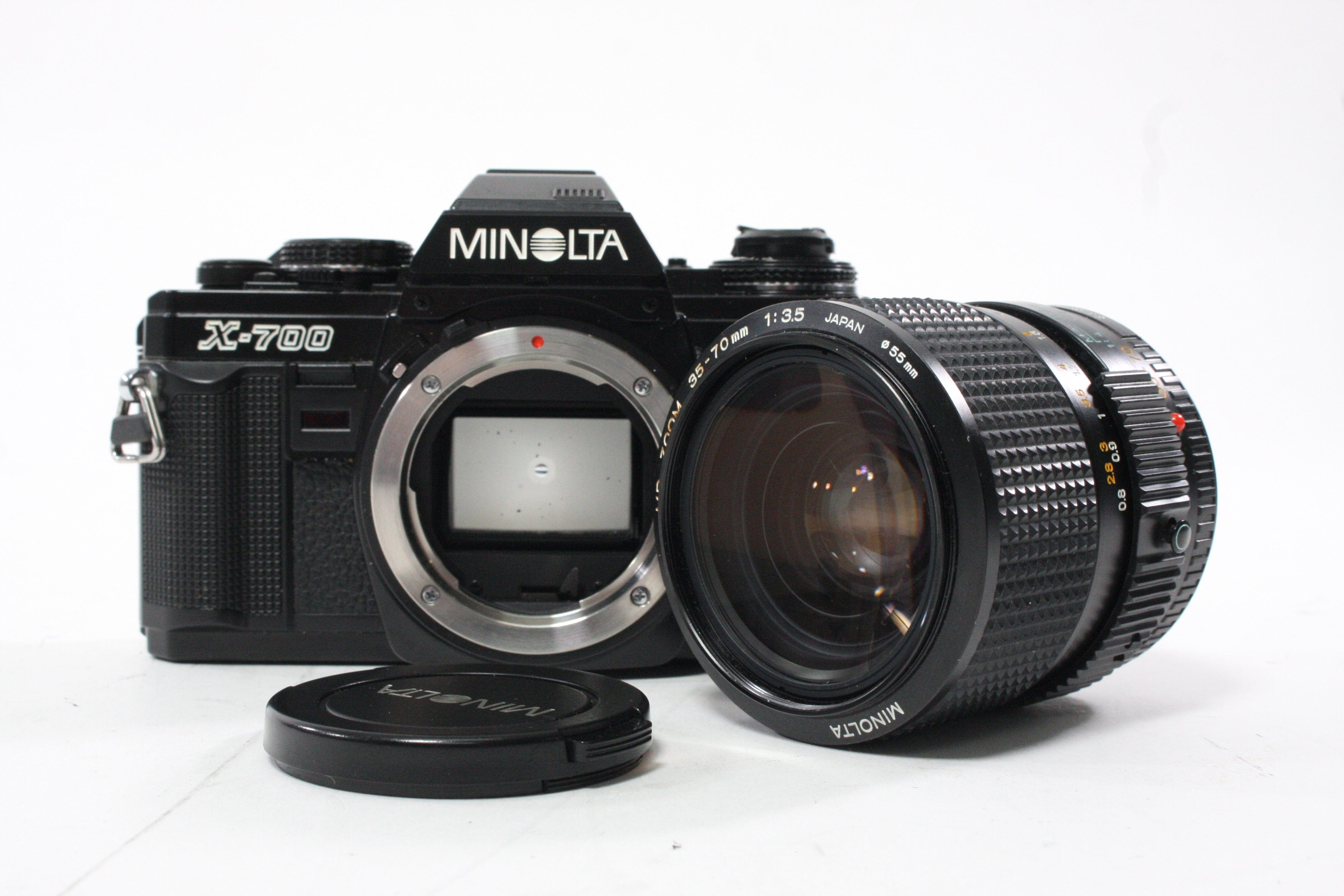 Minolta X700 35mm SLR Camera With 35-70mm f/3.5 Lens