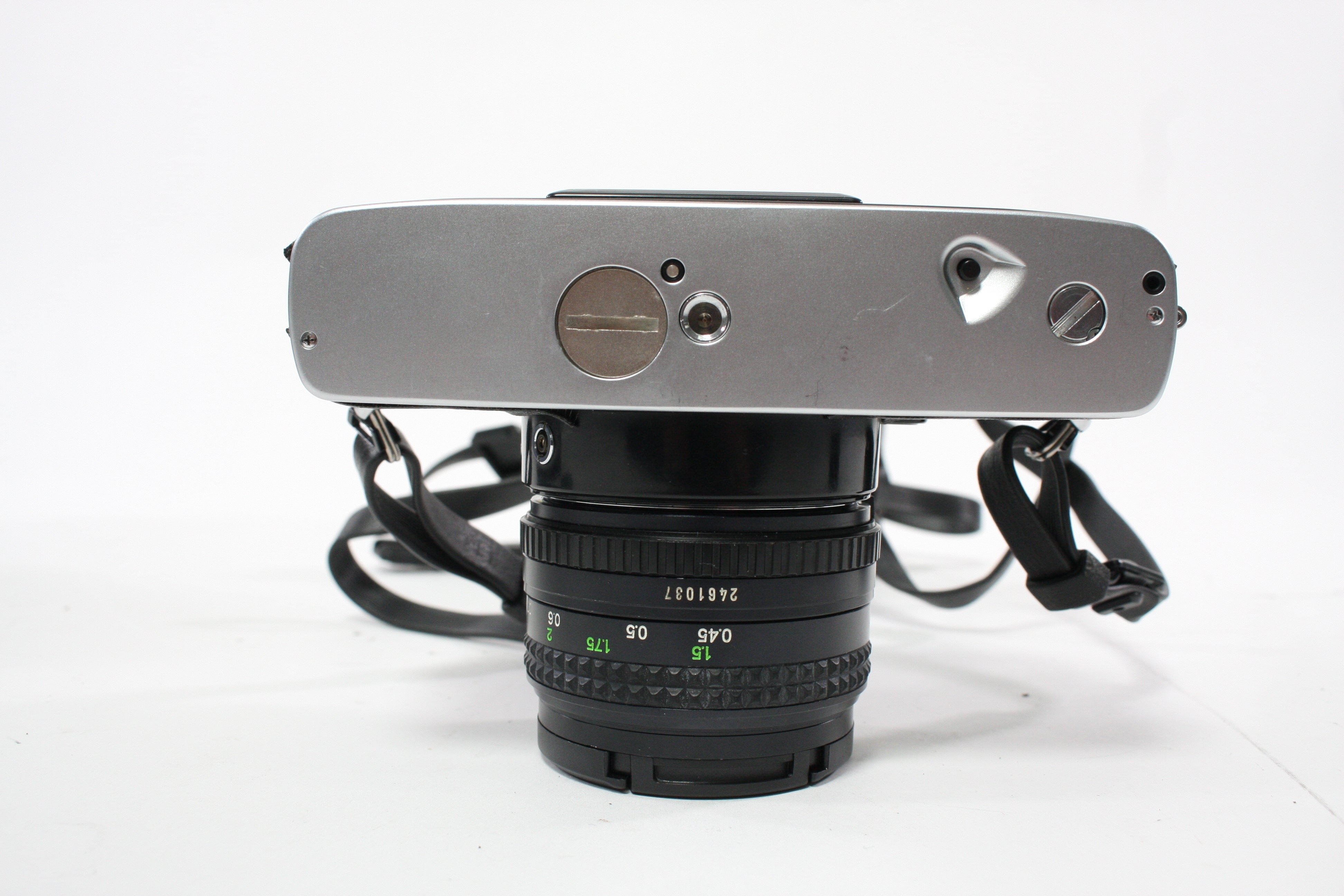 Minolta XG7 35mm SLR Camera with 50mm f/1.7 Lens with Auto 118X Flash