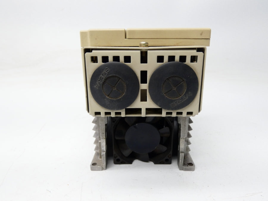 MAGNETEK GDP315 MVA008 200-230V 11A UNMP