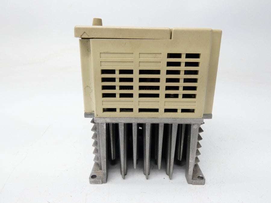 MAGNETEK GDP315 MVA008 200-230V 11A UNMP