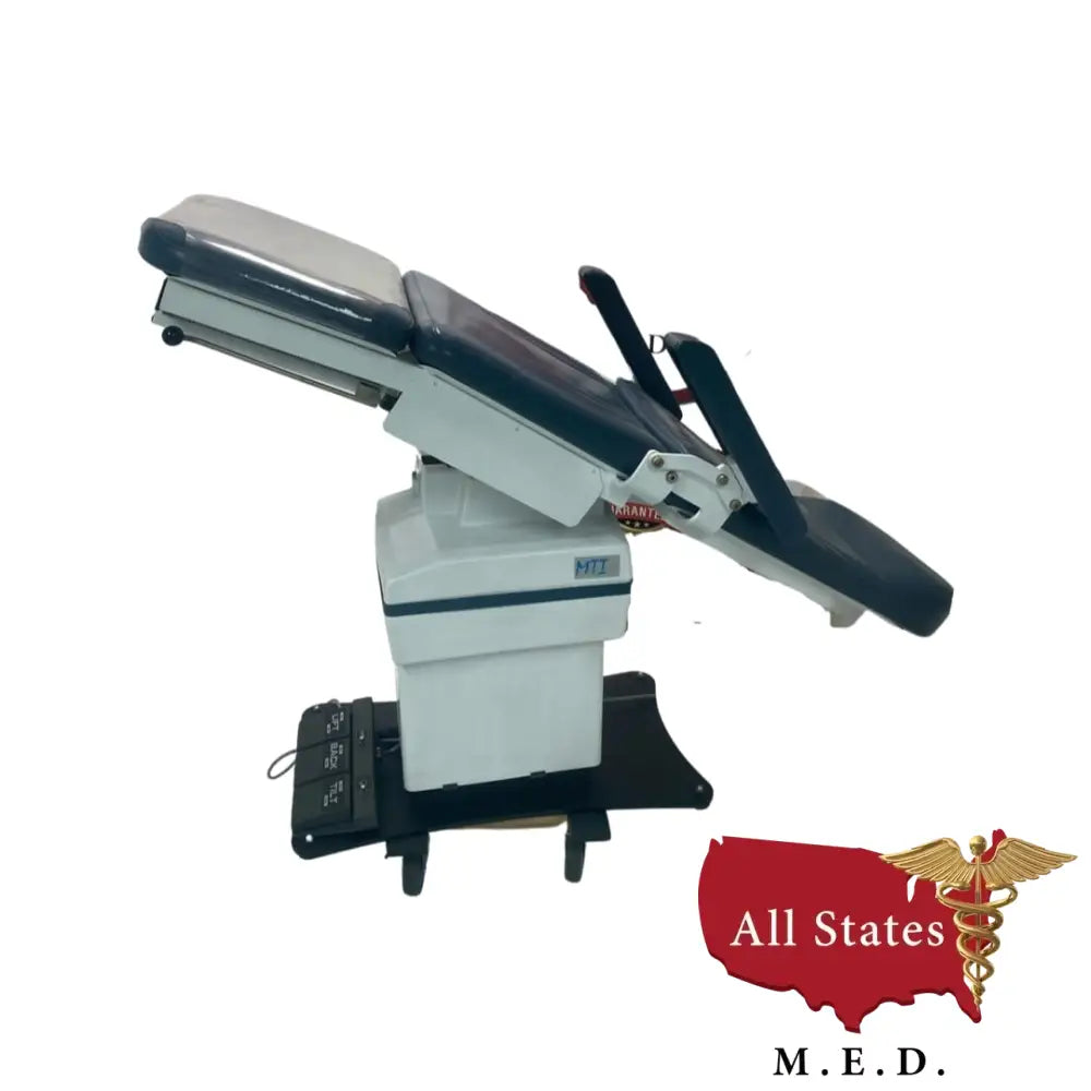 MTI 525 Tri-Power Podiatry Chair