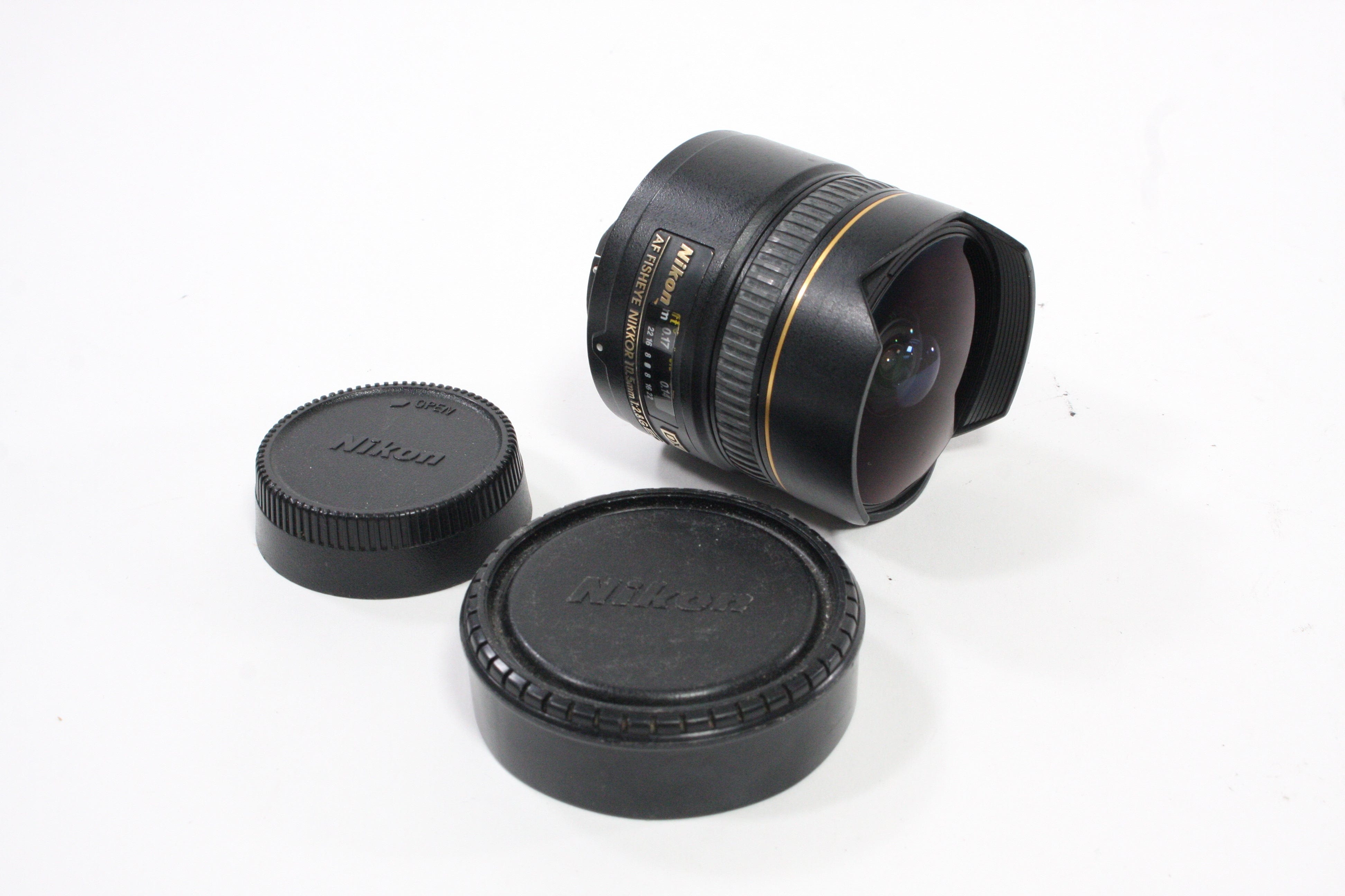 Nikon 10.5mm f/2.8 G ED Fish-Eye Lens for Nikon AF Mount