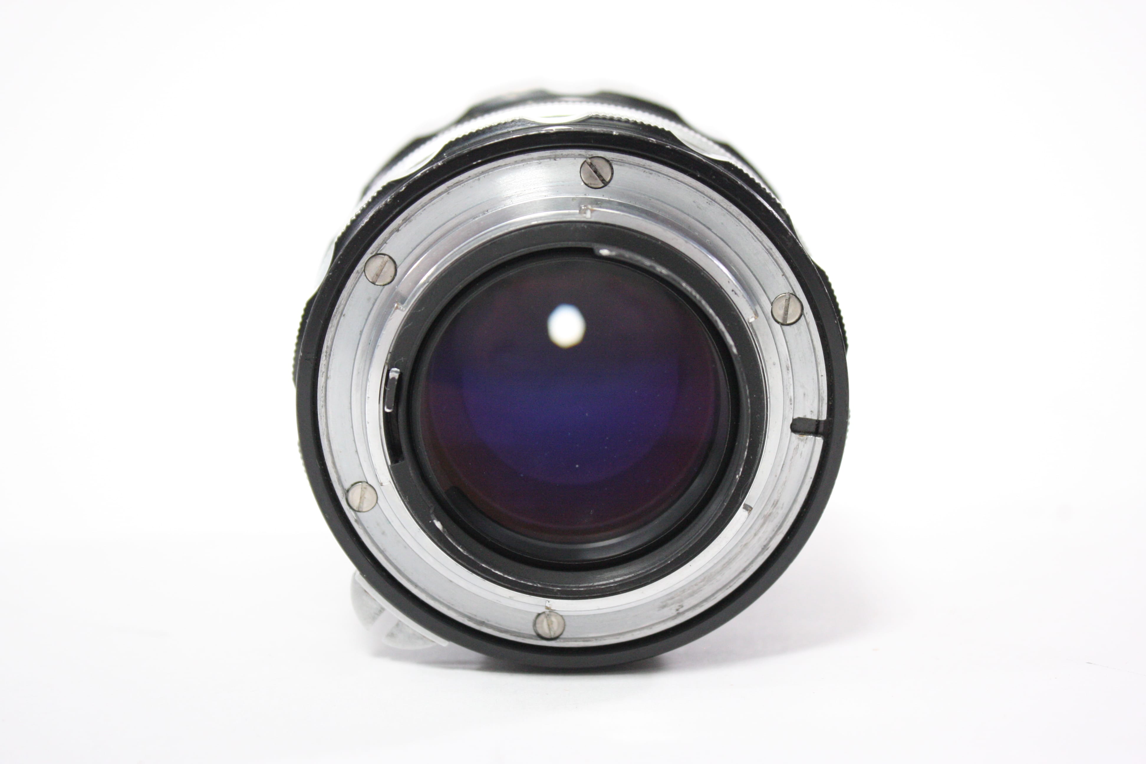 Nikon 105mm f/2.5 Nikkor-P Auto Non-AI Lens for Nikon F Mount