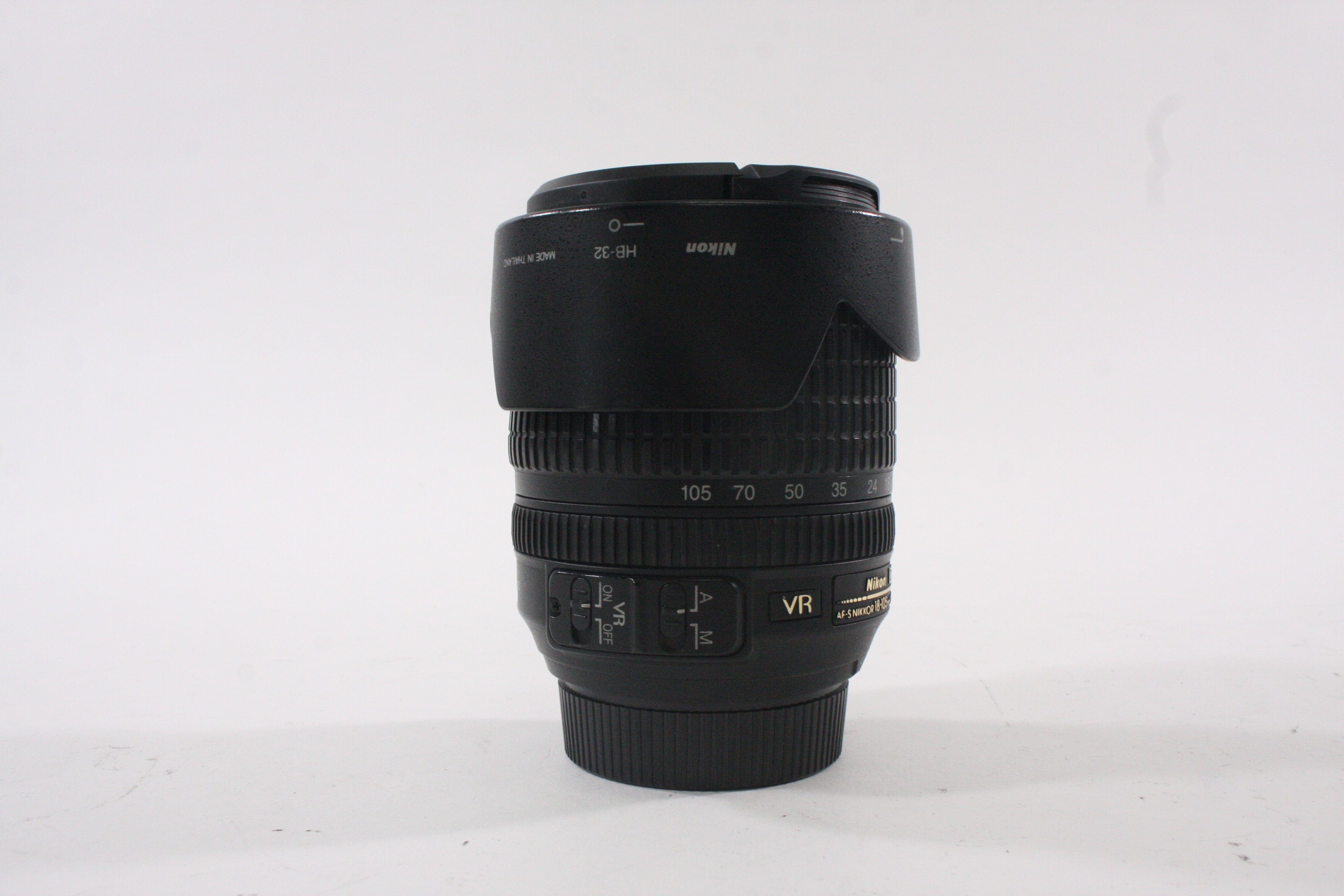 Nikon 18-105mm f/3.5-5.6 G ED AF-S VR DX APS-C Lens for Nikon F Mount