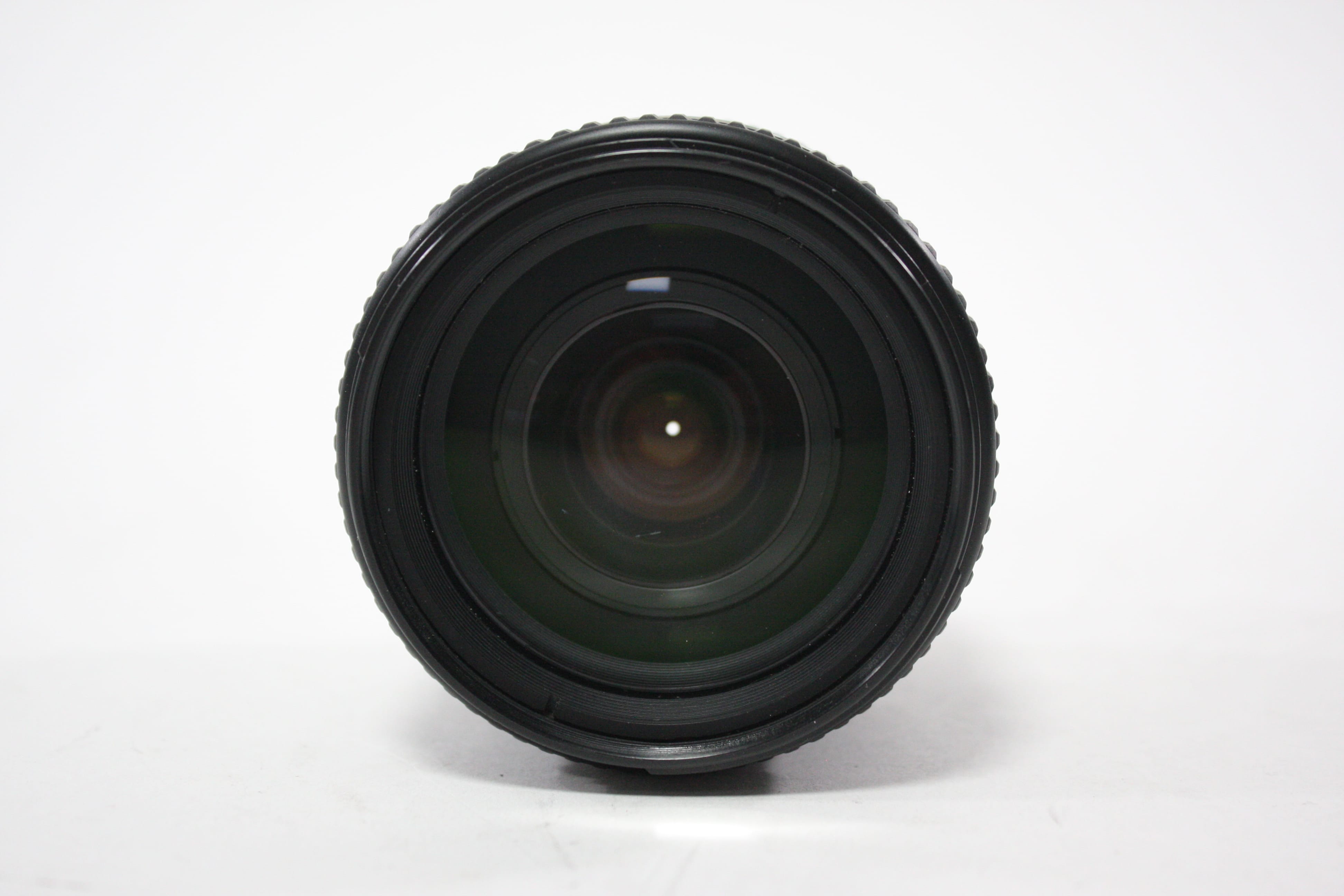 Nikon 28-105mm f/3.5-4.5D Nikkor AIS for Nikon F Mount