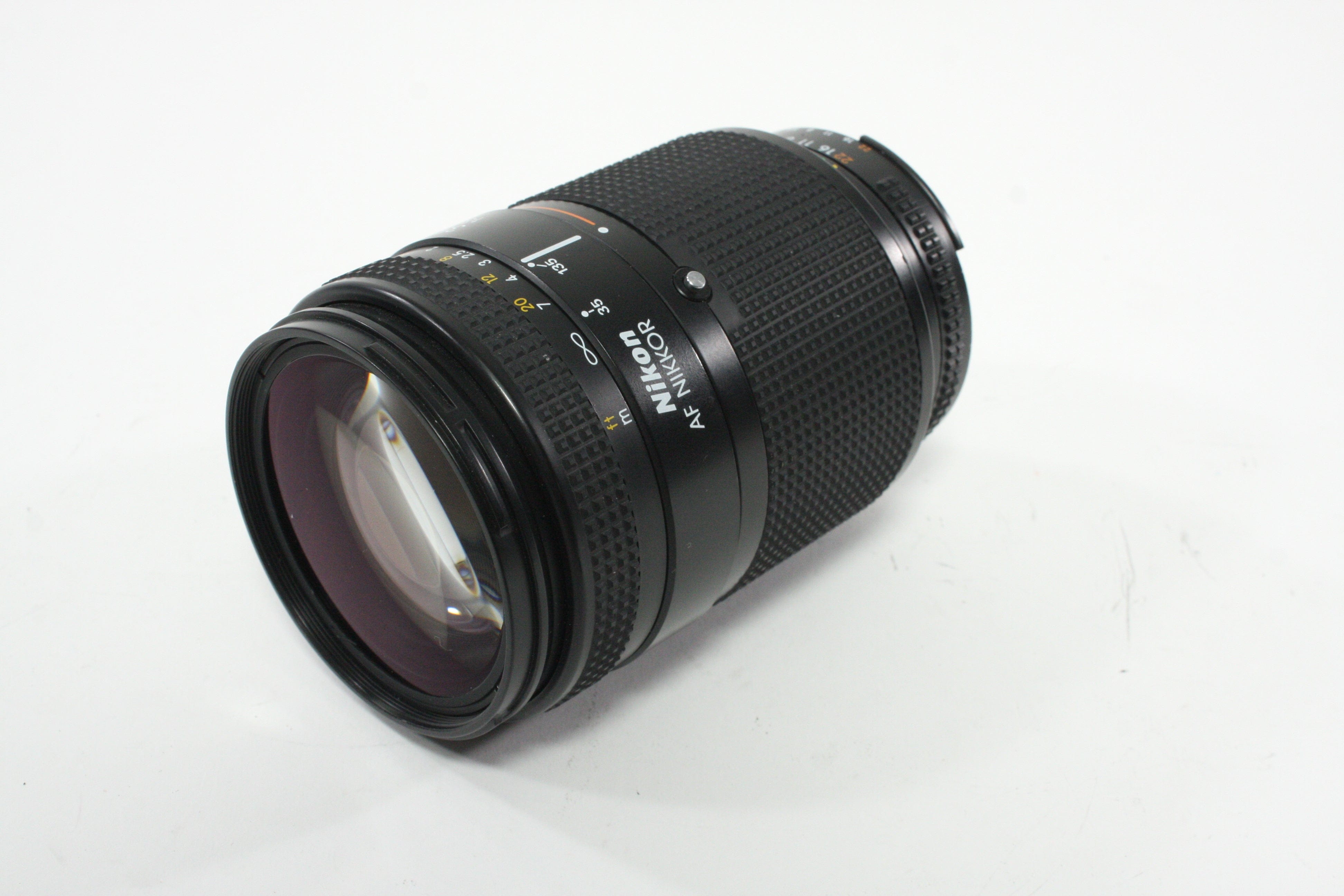 Nikon 35-135mm f/3.5-4.5 AF Nikkor F Mount