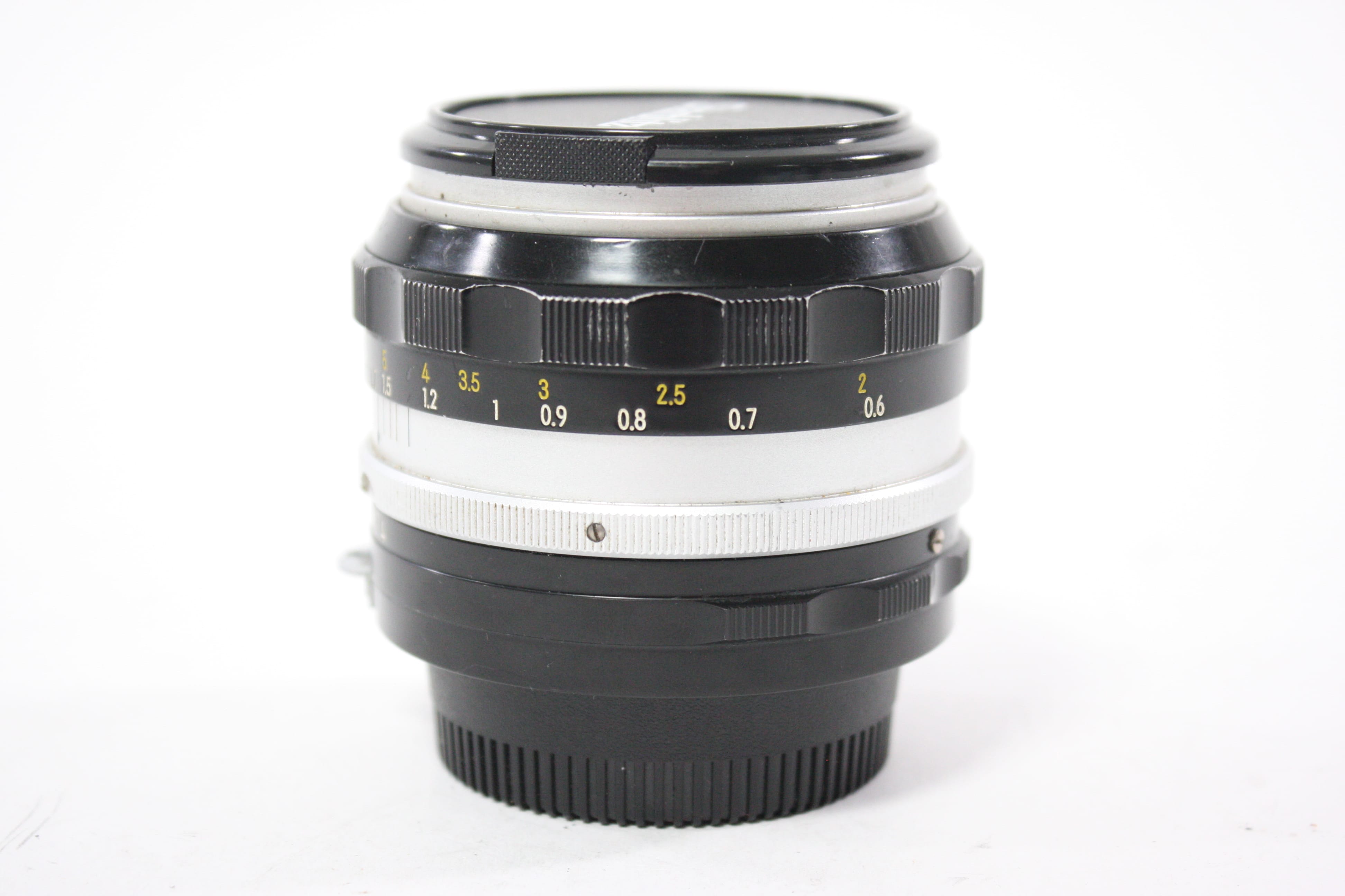 Nikon 50mm f/1.4 NIKKOR-S Non AI Lens for Nikon F Mount