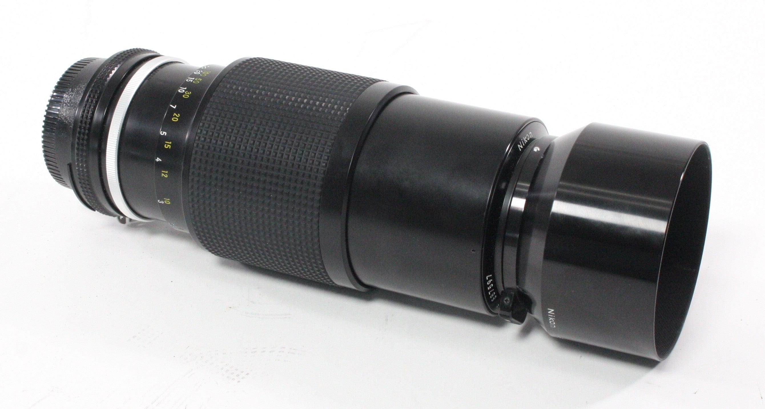 Nikon 80-200mm f/4.5 Ai for Nikon F Mount with HS-8 Hood