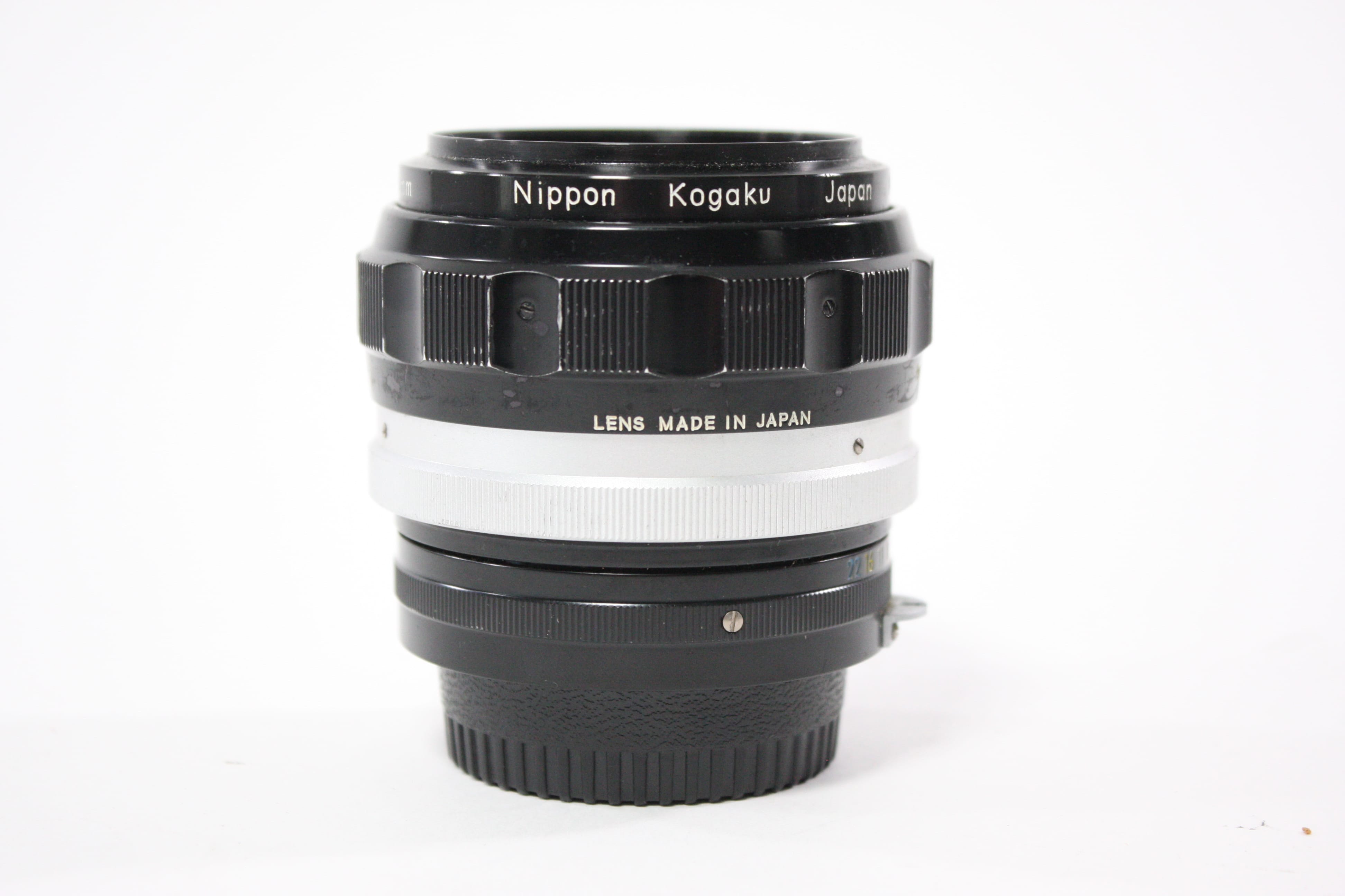 Nikon 85mm f/1.8 Nikkor-H Auto Lens for Nikon F Mount