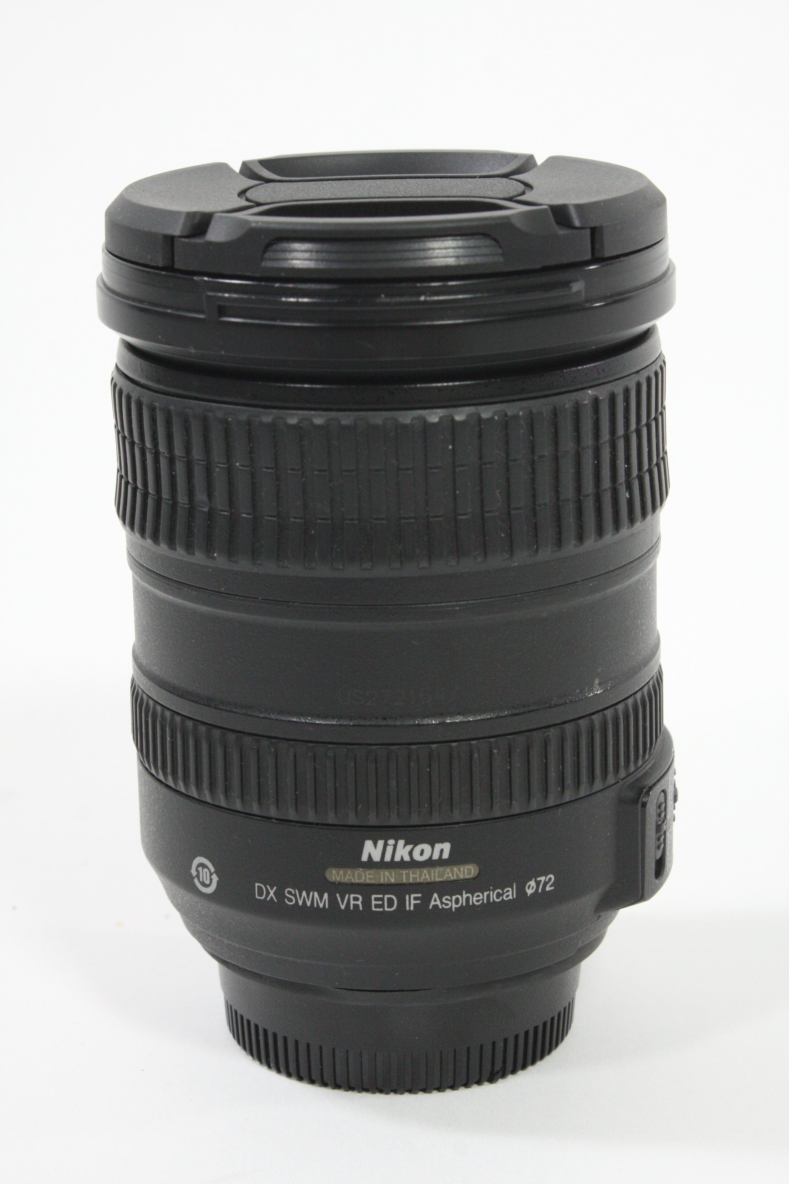 Nikon AF-S  DX 18-200mm F3.5-5.6 G ED VR