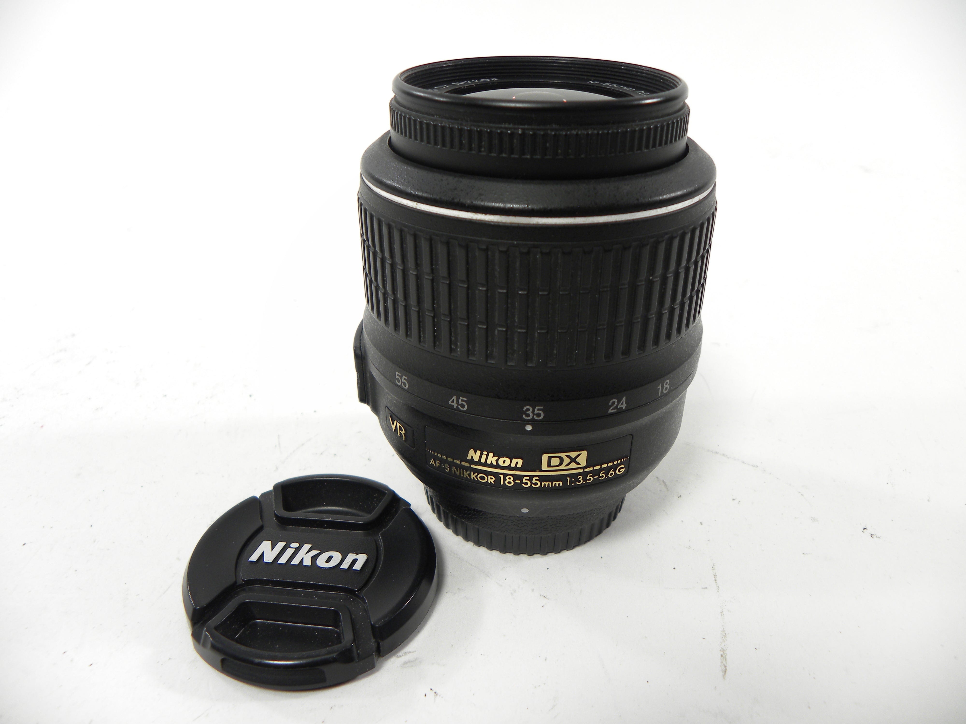 Nikon AF-S Nikkor DX VR 18-55mm f3.5-5.6 G