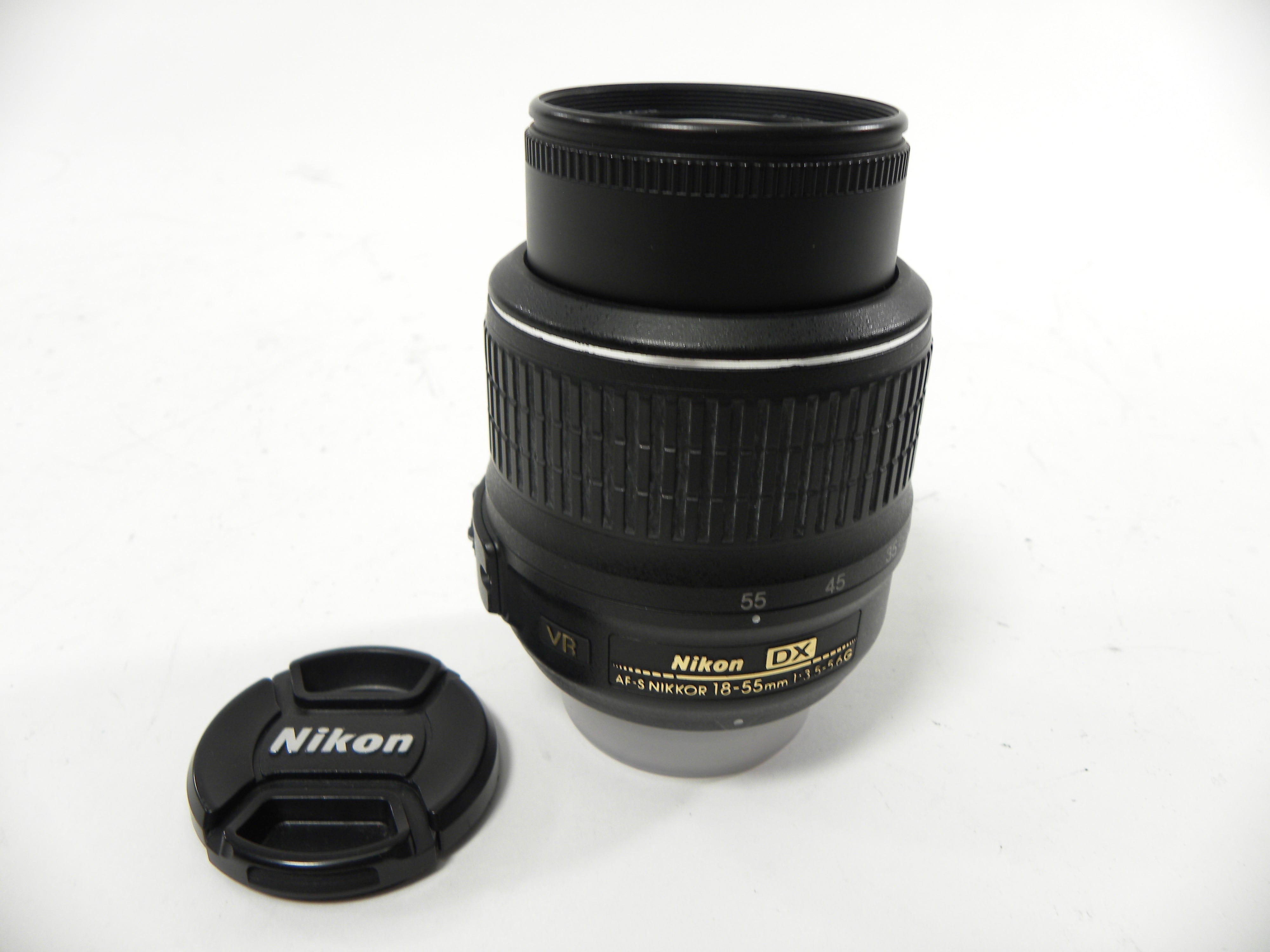 Nikon AF-S Nikkor DX VR 18-55mm f3.5-5.6G