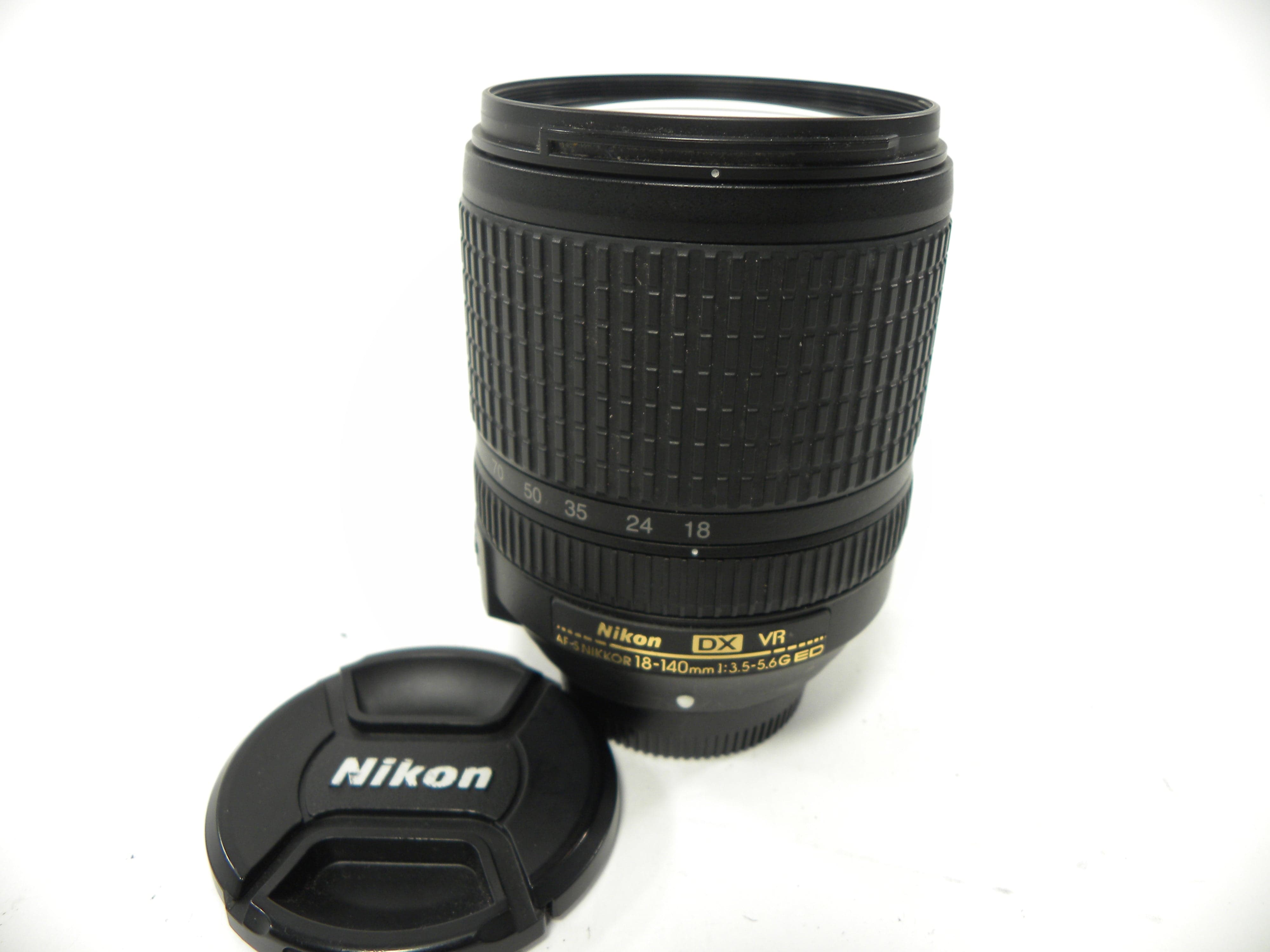 Nikon AF-S Nikkor DX VR ED IF  18-55mm f3.5-5.6G F Mount
