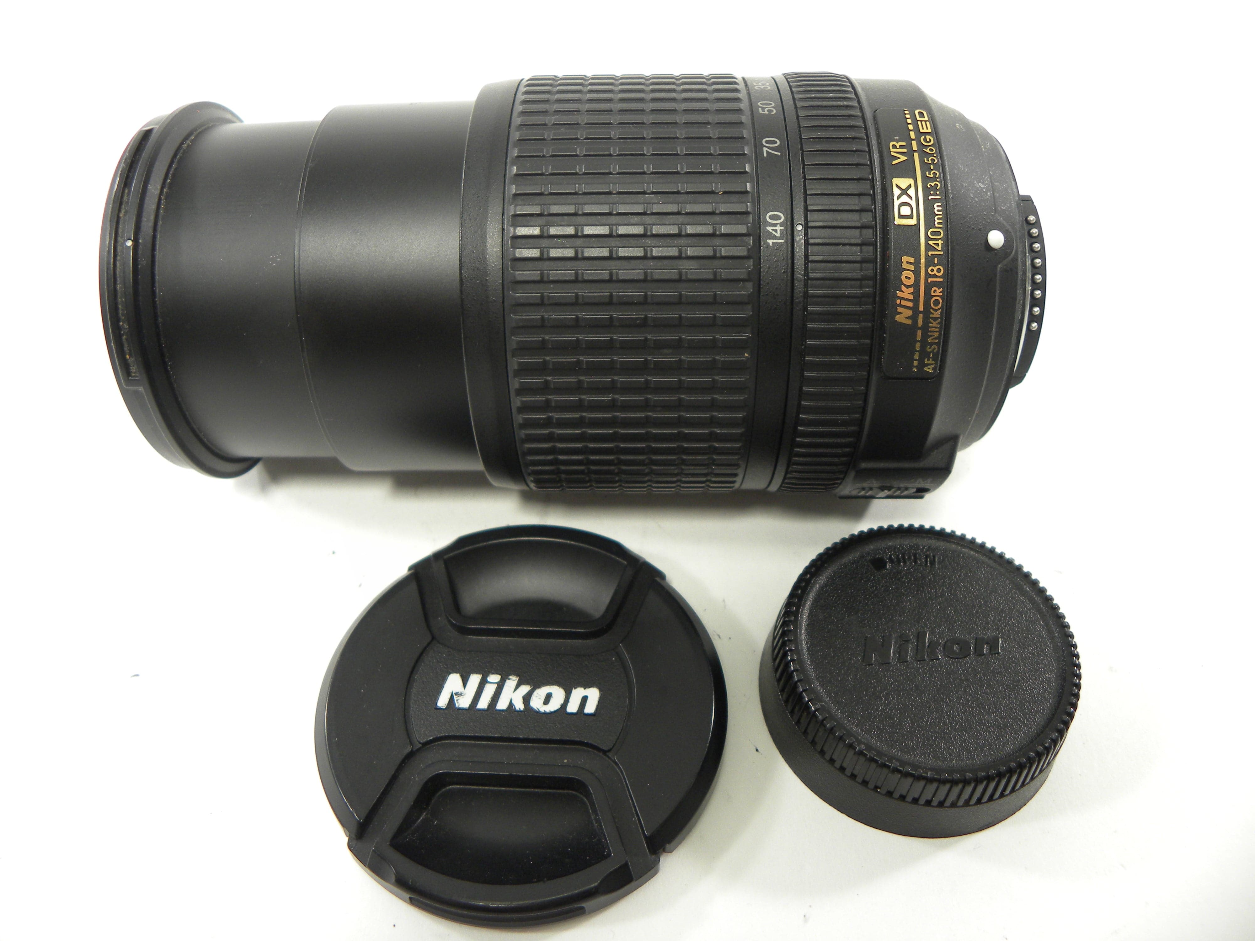 Nikon AF-S Nikkor DX VR ED IF  18-55mm f3.5-5.6G F Mount