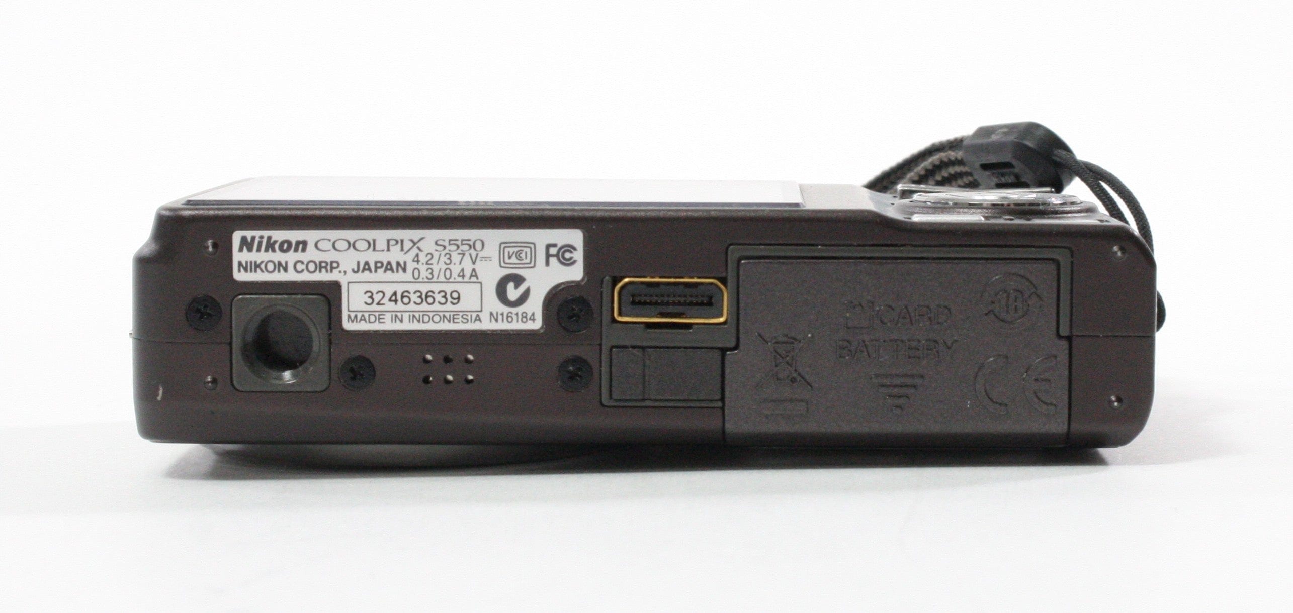 Nikon CoolPix 5550 10mp 5x Zoom
