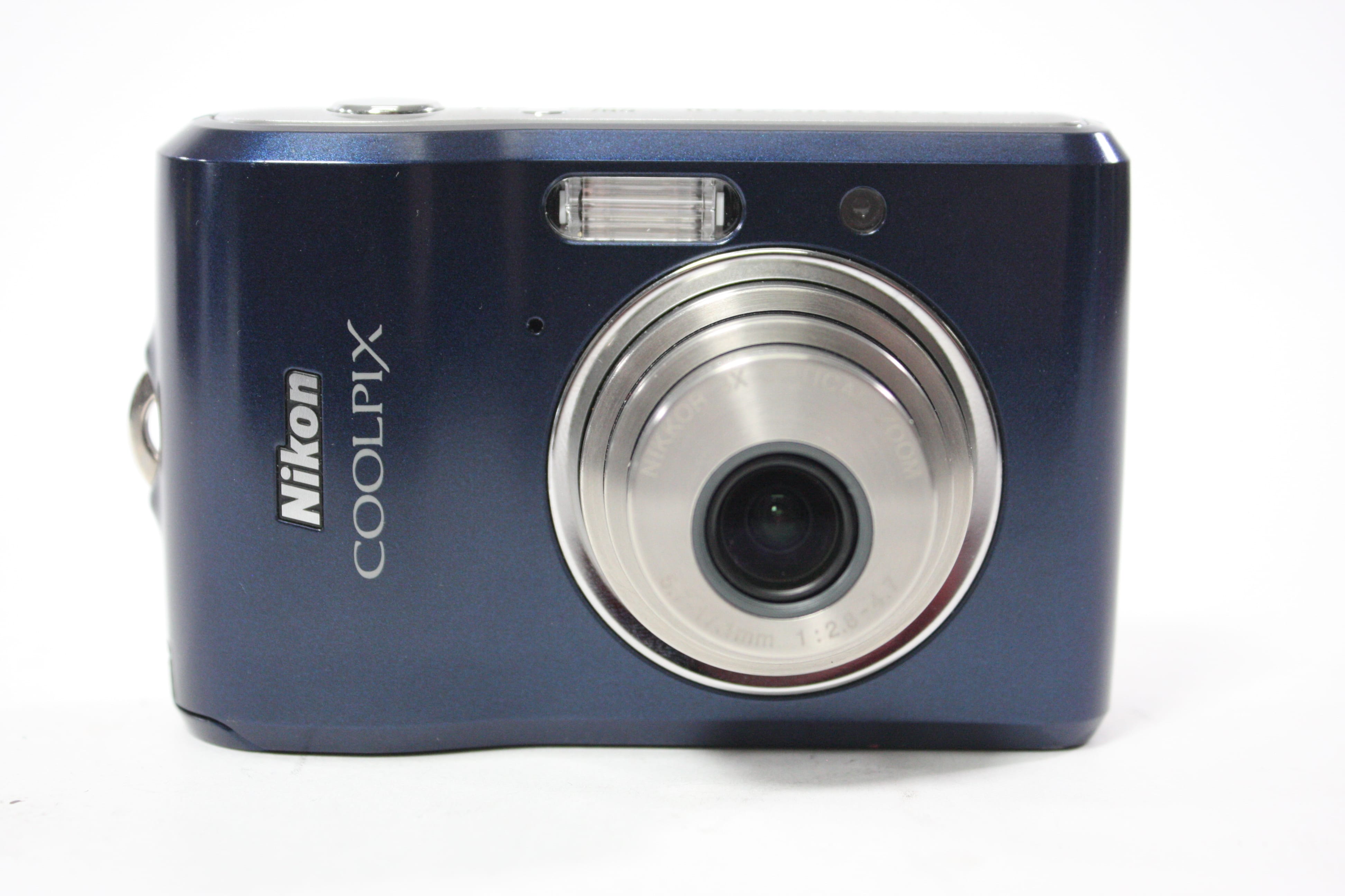 Nikon Coolpix L18 Digital Point and Shoot Camera 3x Zoom 8mp (Blue)