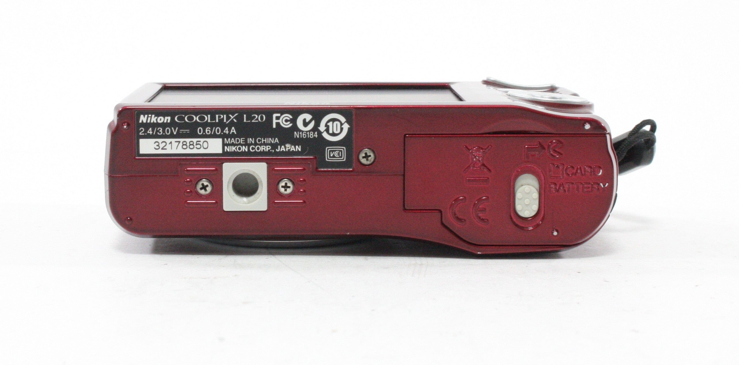 Nikon Coolpix L20 Digital Camera 5x Zoom 14.0mp (Red)
