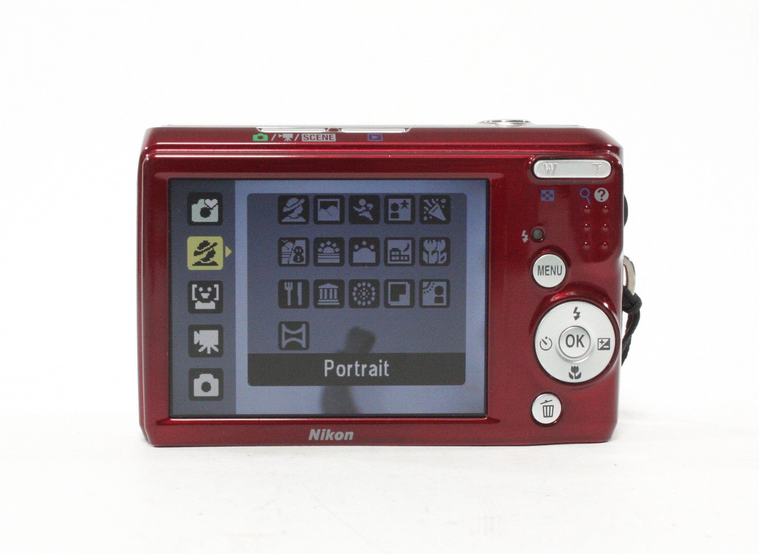 Nikon Coolpix L20 Digital Camera 5x Zoom 14.0mp (Red)