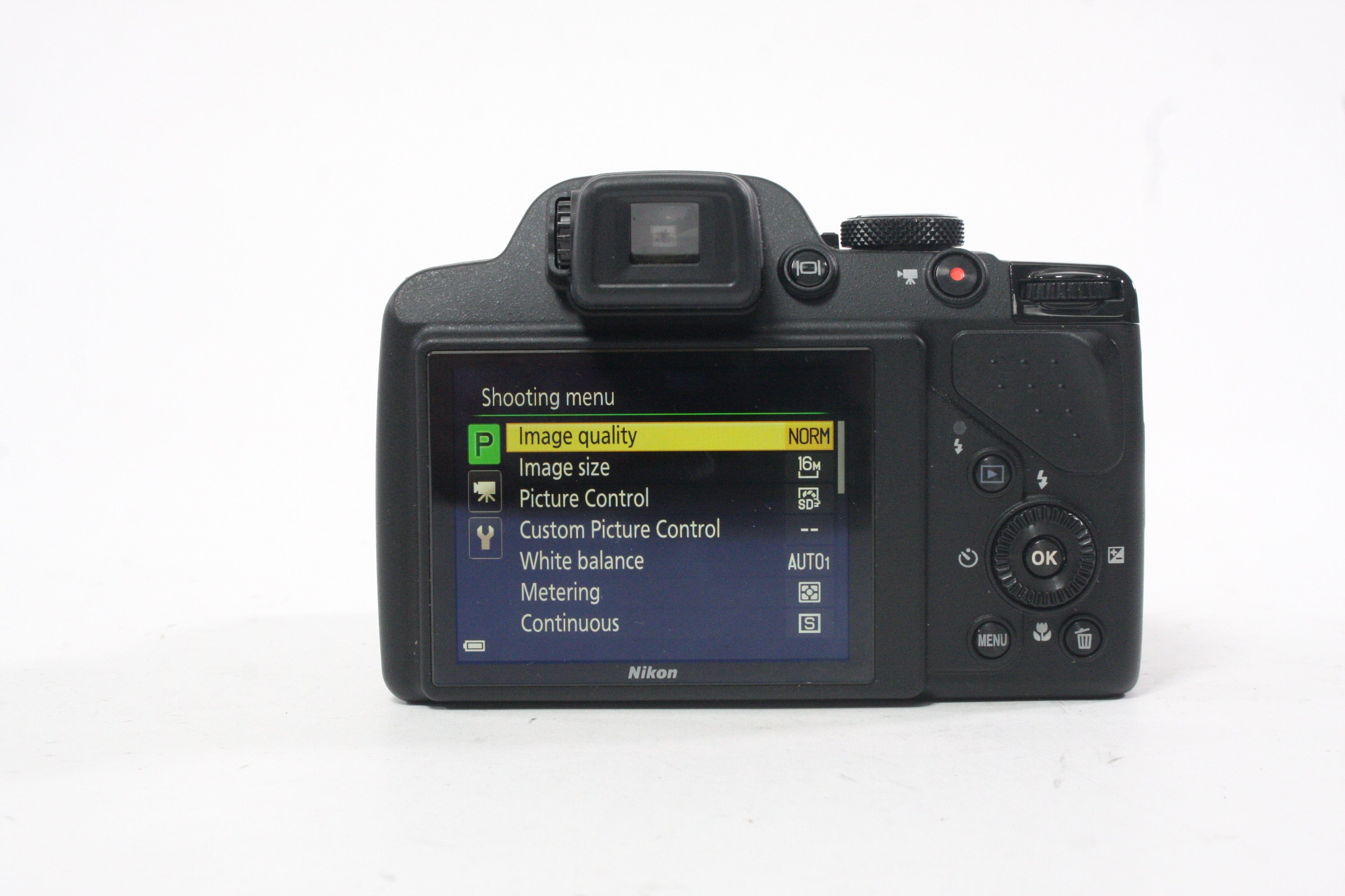 Nikon Coolpix P530 Digital Camera 42x Zoom 16.1mp AS-IS