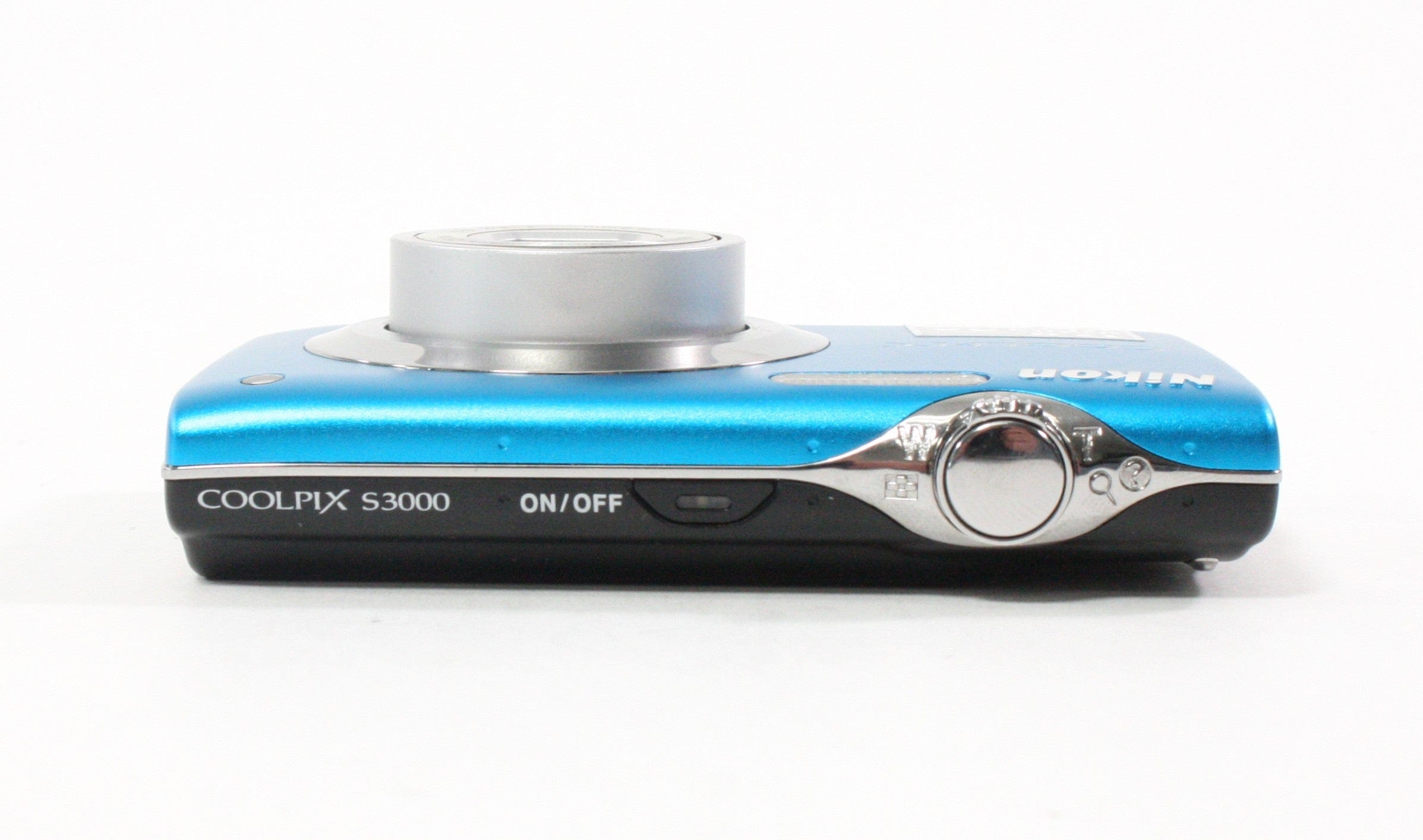 Nikon Coolpix S3000 Digital Camera 4x Zoom 12.0mp (AS-IS Parts or Repairs Only)