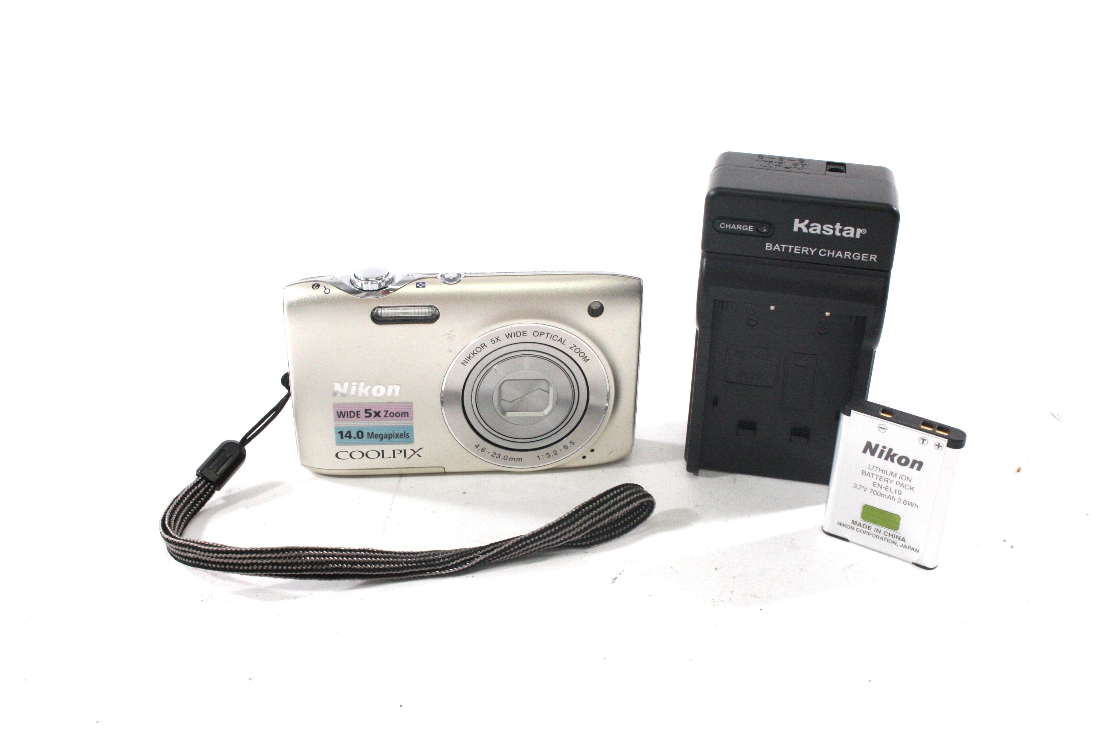 Nikon Coolpix S3100 Digital Point-and-Shoot Camera 5x Zoom 14.0mp (Silver)