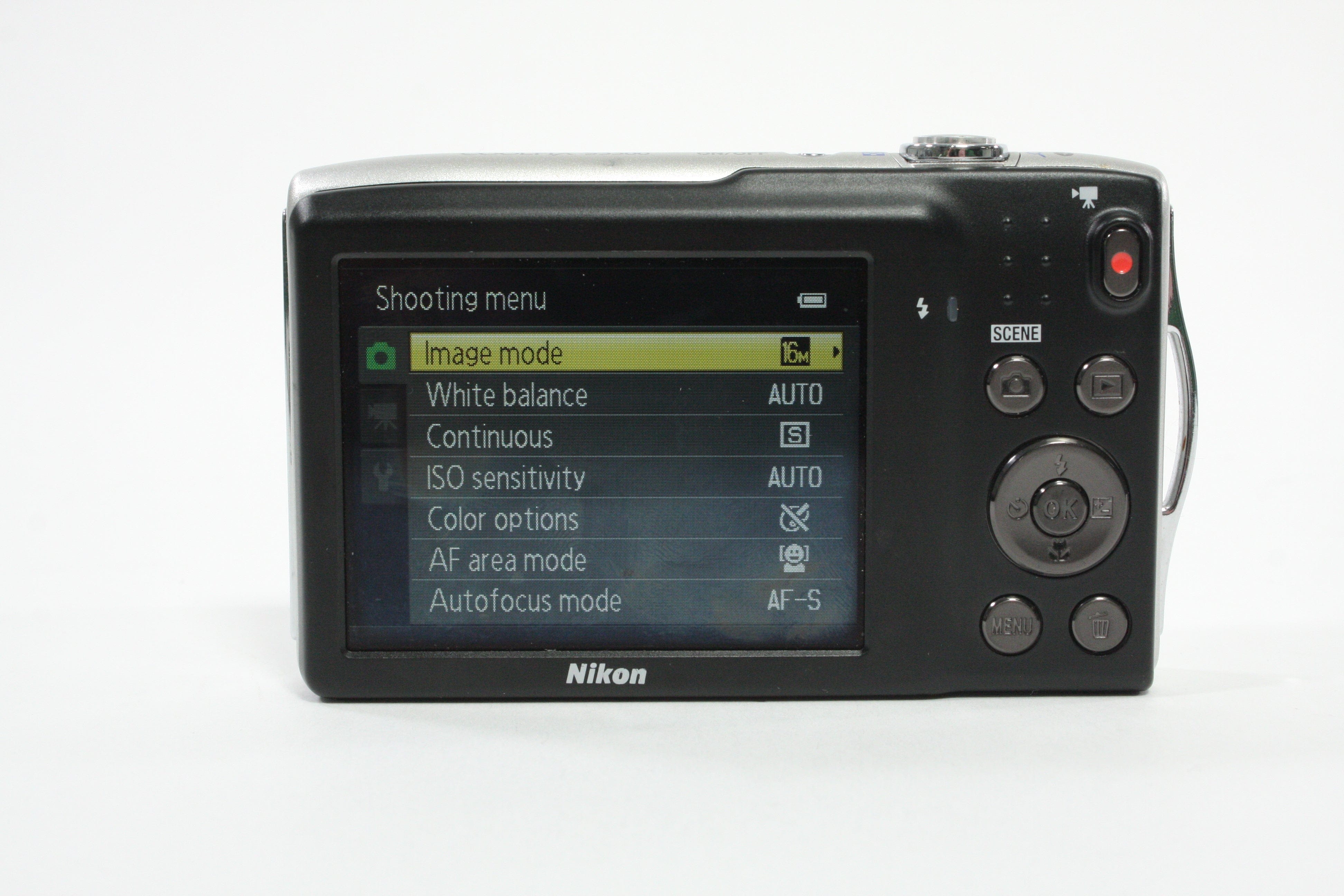 Nikon Coolpix S3300 Digital Point-and-Shoot 6x Zoom 16.0mp