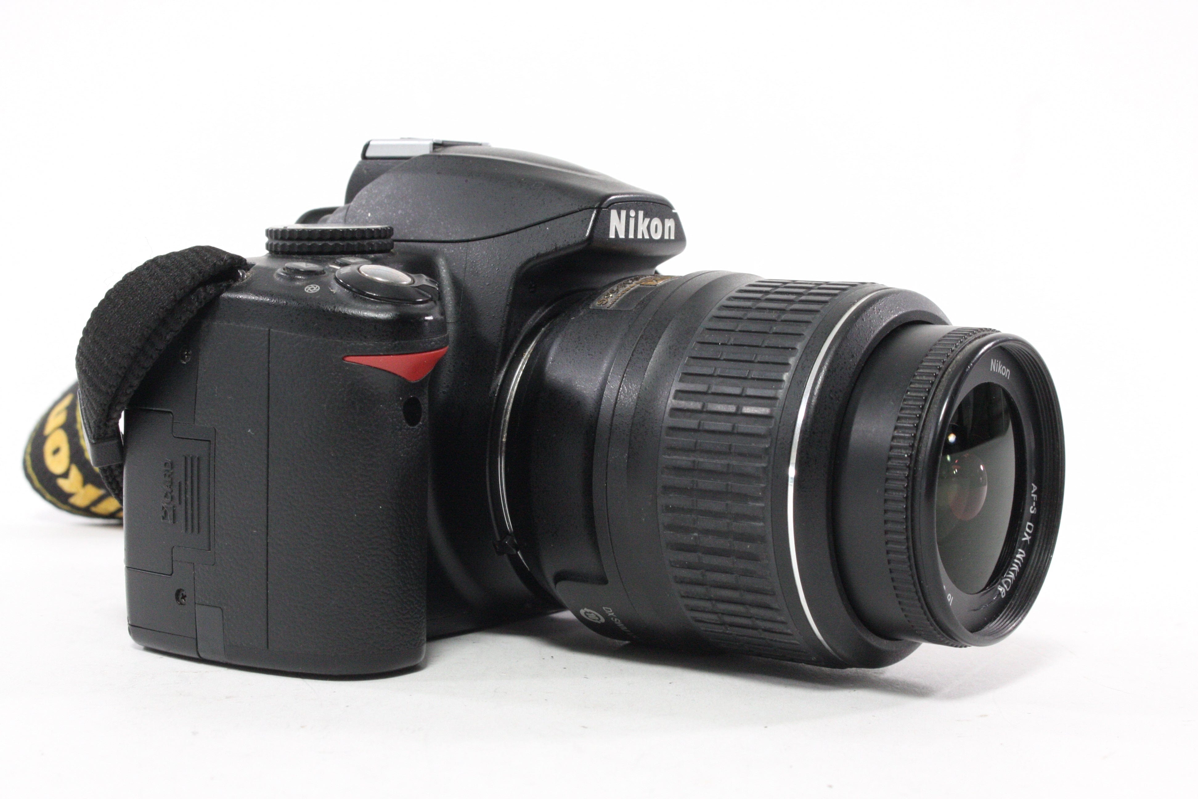 Nikon D3000 DSLR Camera with 18-35mm f/3.5-5.6G Lens with Shutter Count 3,088